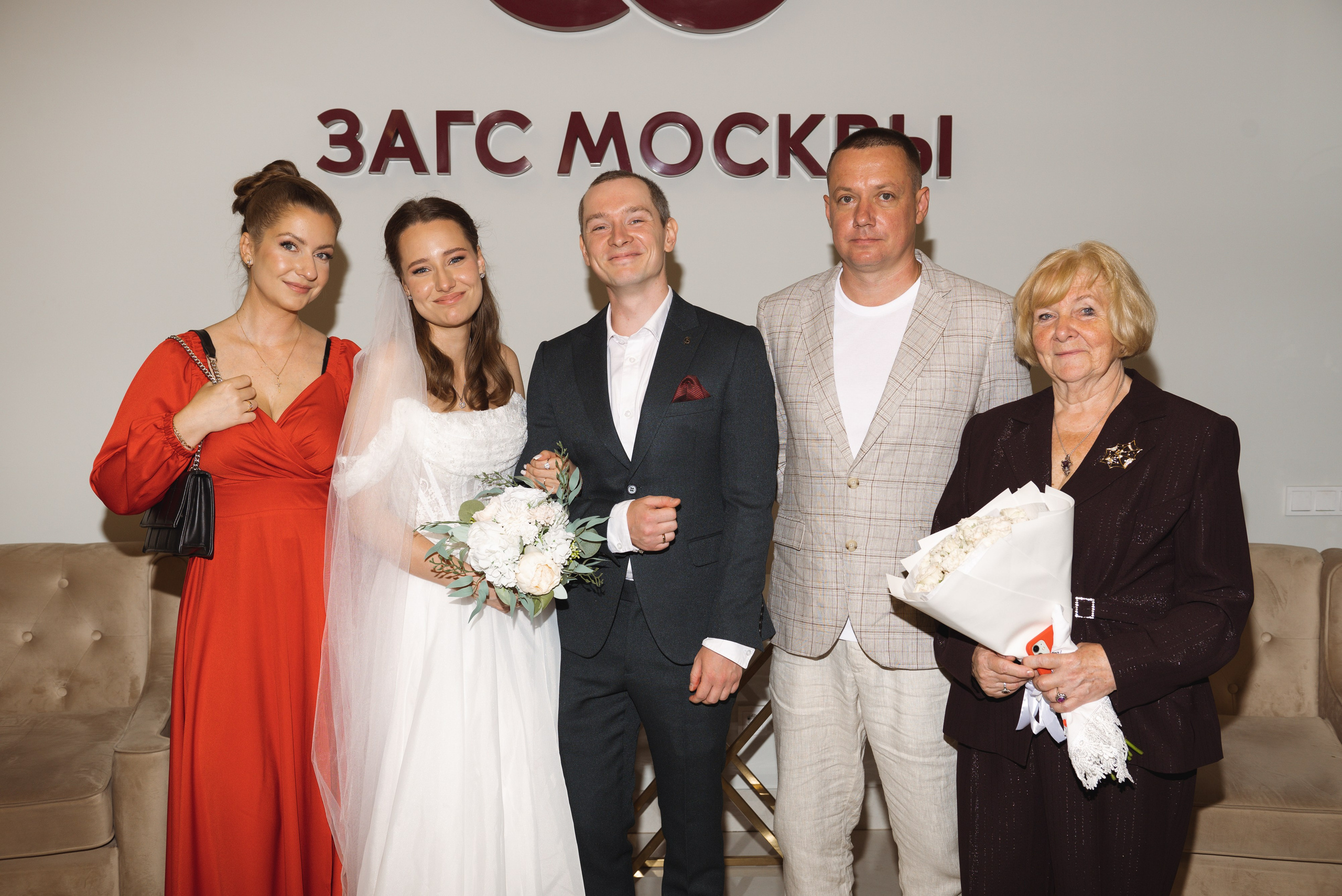 Свадьба в ЗаВидное. Фотограф Москва Настя Профотовна. Репортажные, свадебные и контент фотосессии