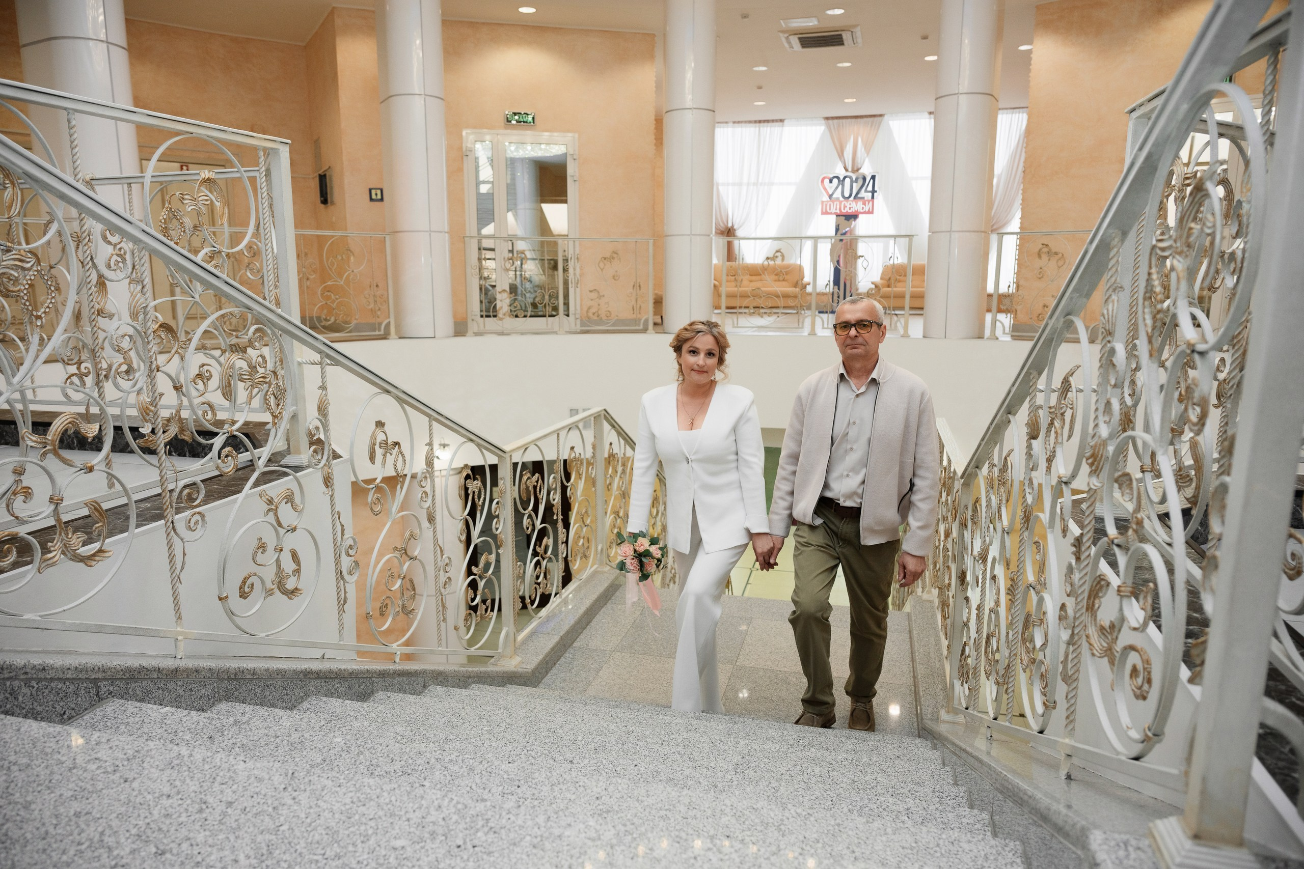 Фотосессия свадьбы в Петропавловске-Камчатском, Свадебная фотосессия в Петропавловске-Камчатском, Свадебная фотосессия в студии в Петропавловске-Камчатском, Красивые свадебные фотосессии в Петропавловске-Камчатском, Свадебная фотосессия цена в Петропавловске-Камчатском