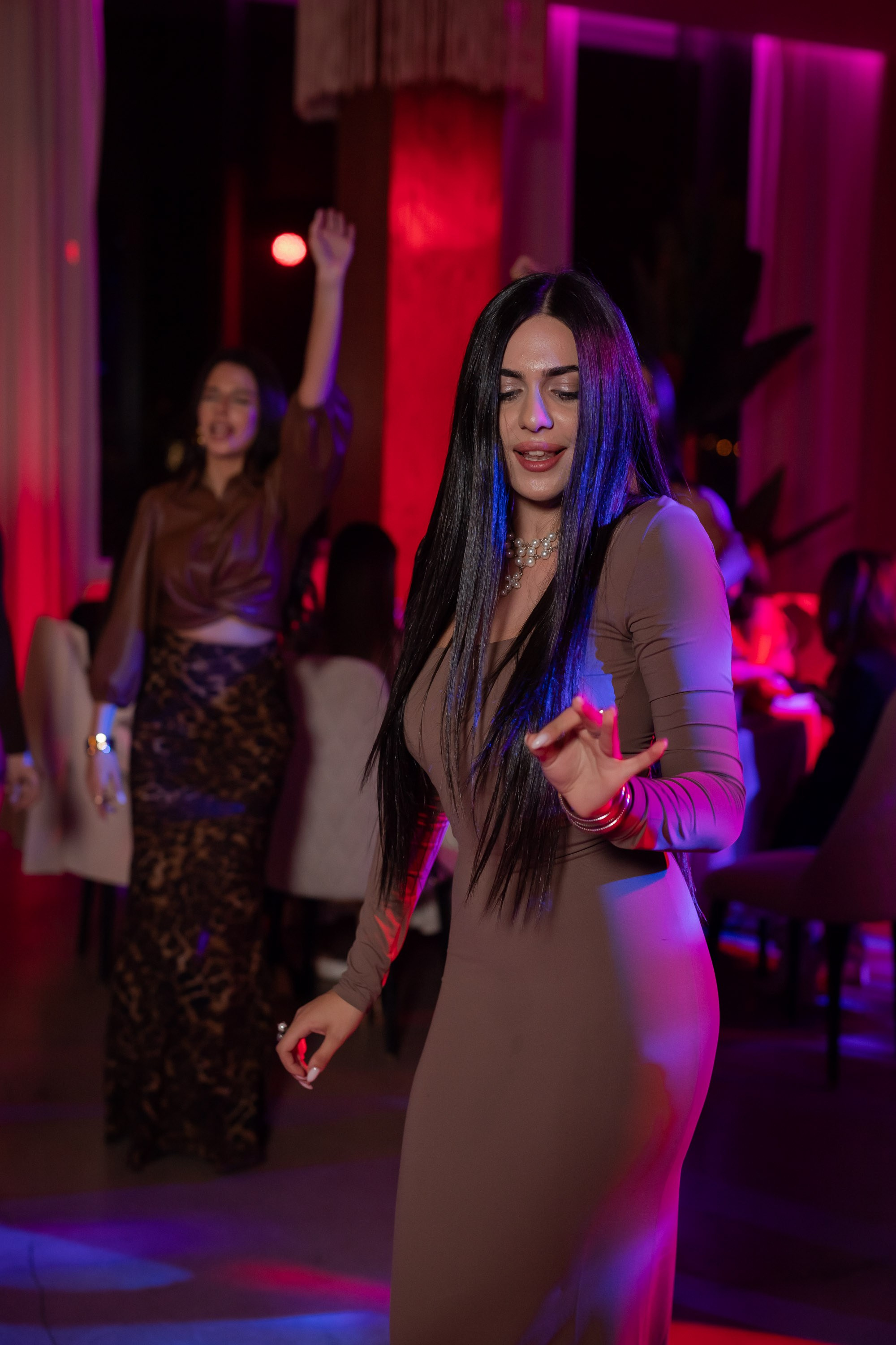 Tina HBirthday. Фотограф и ретушер. (Армения/Россия)