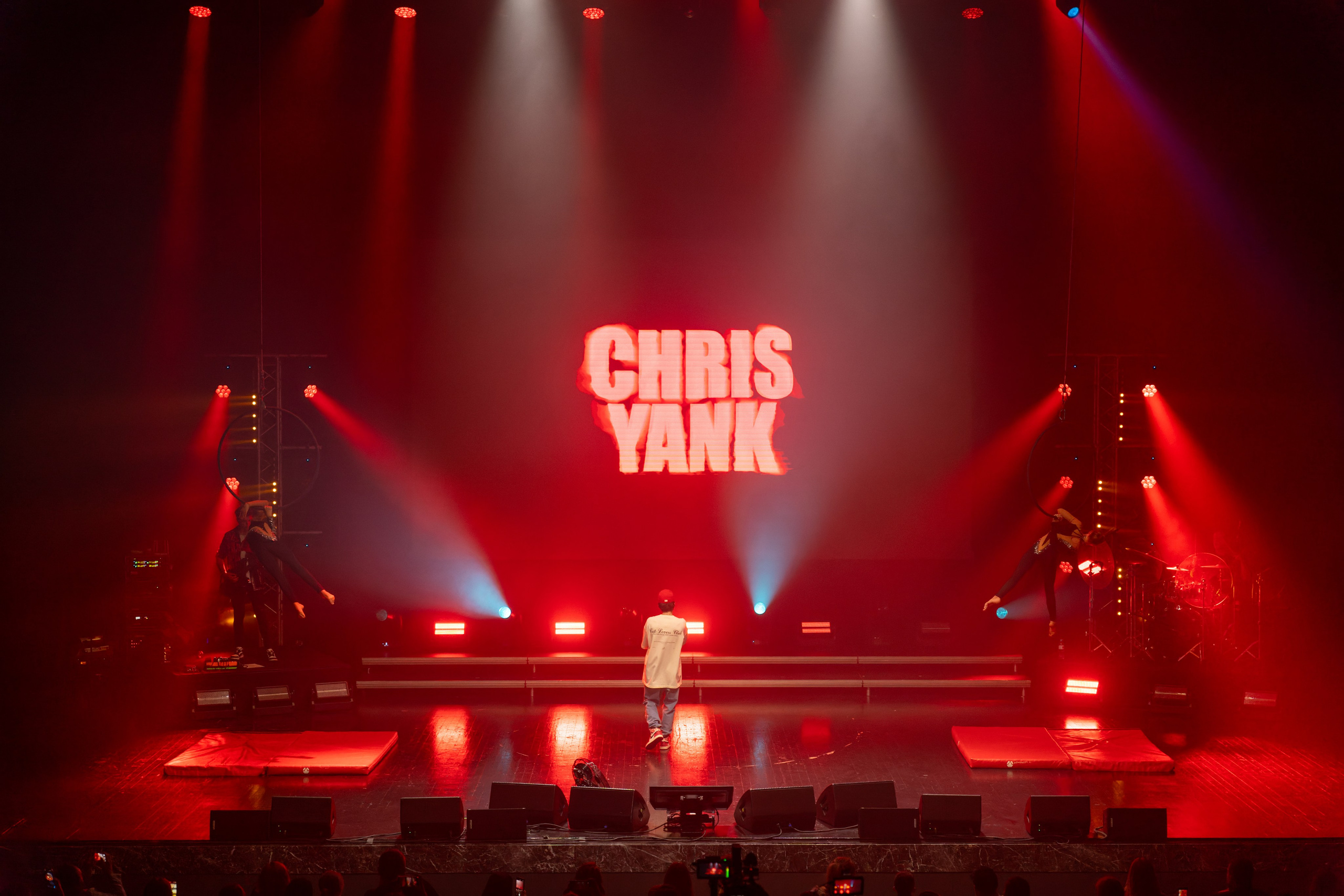 Chris Yank концерт 9 октября 2025. «Студия DRONAVT`s» — видеосъёмка и фотография г. Москва