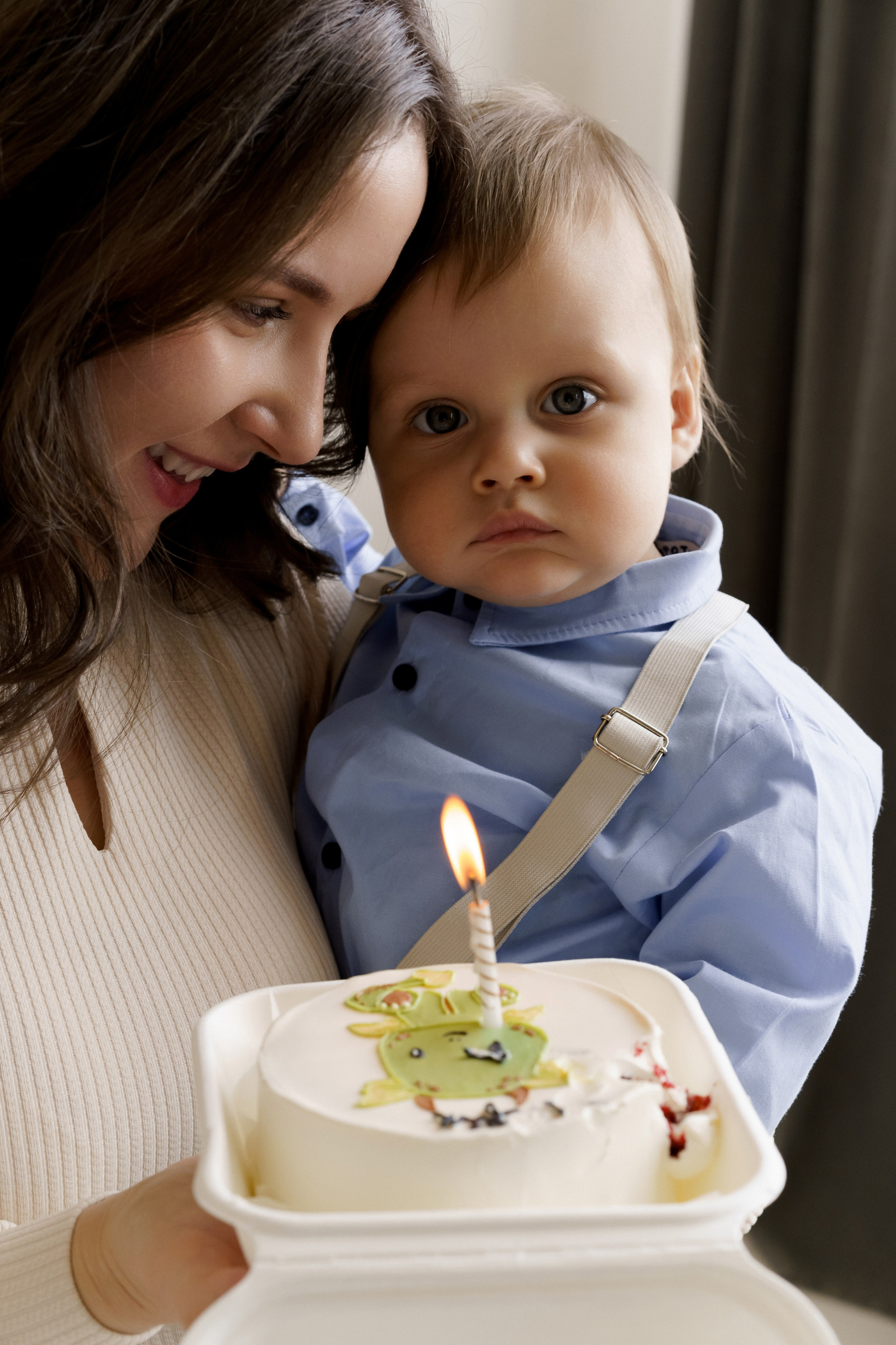 Первый годик. Моменты и истории о вас настоящих