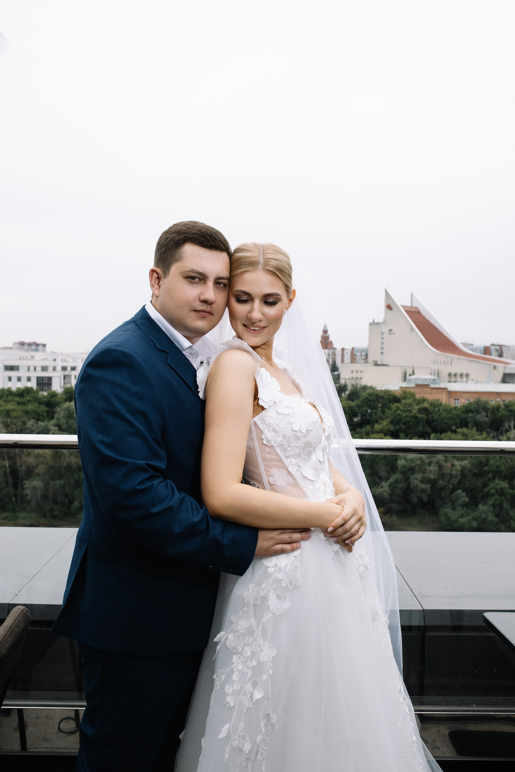 Свадьба Алёна. Свадебный фотограф и видеограф в Омске — Виталий и Алёна Орлянд