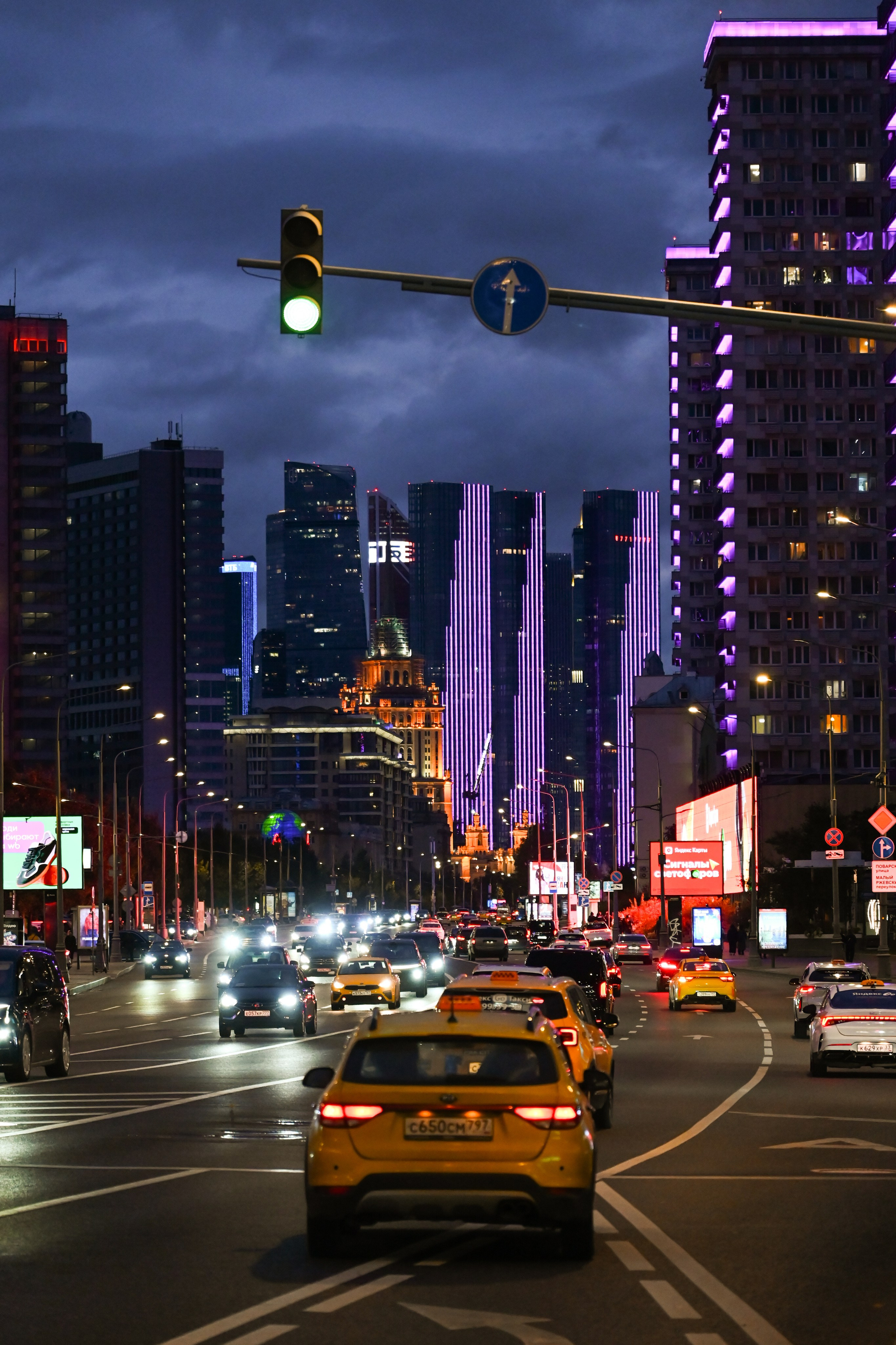 Стрит фото Москва. Фотограф Лобанов Антон, г. Москва