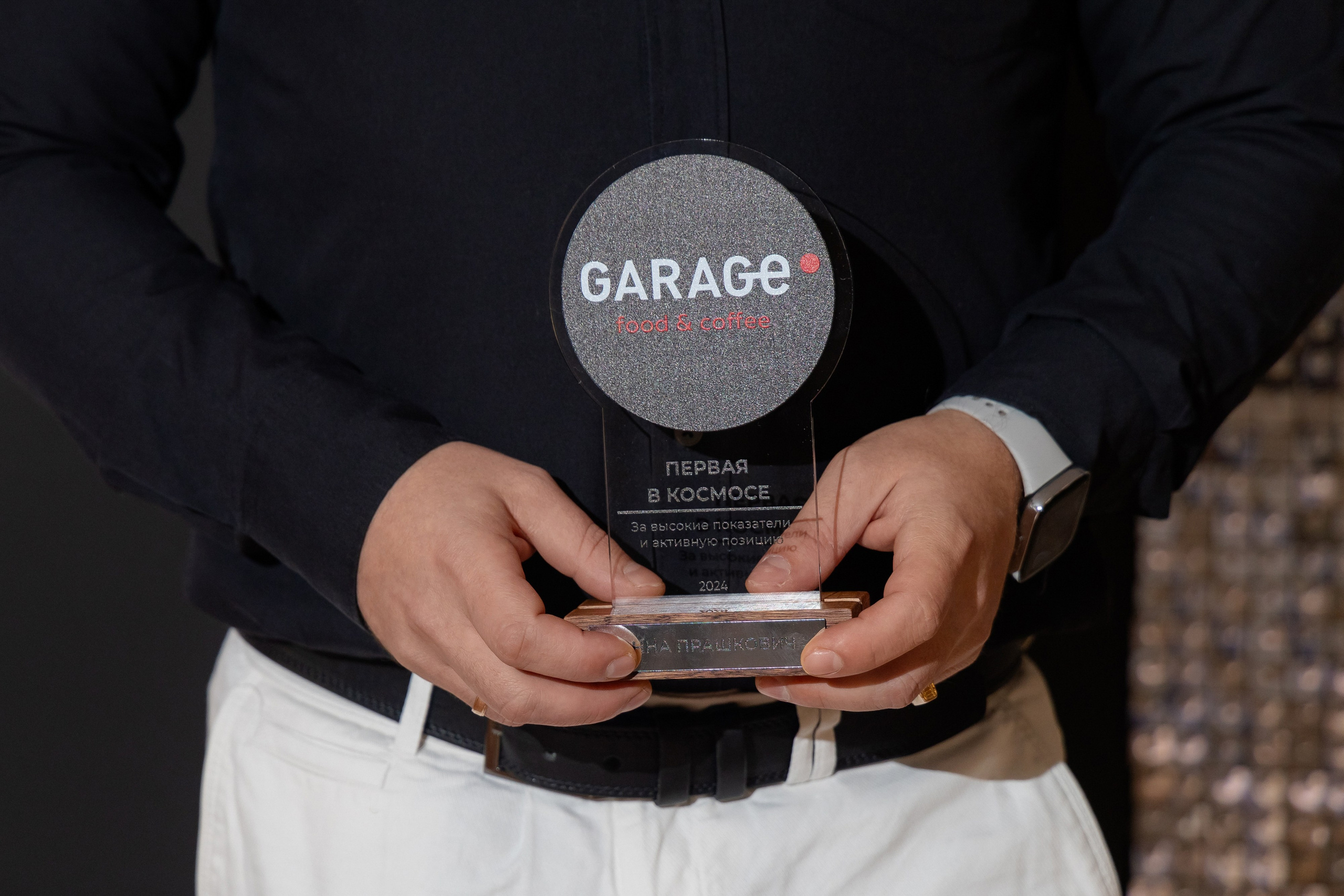 Корпоративная фотосъемка для кафе GARAGE | Новый год 2025 | Минск. Свадебный фотограф в Минске/Беларуси Сергей Спиридонов