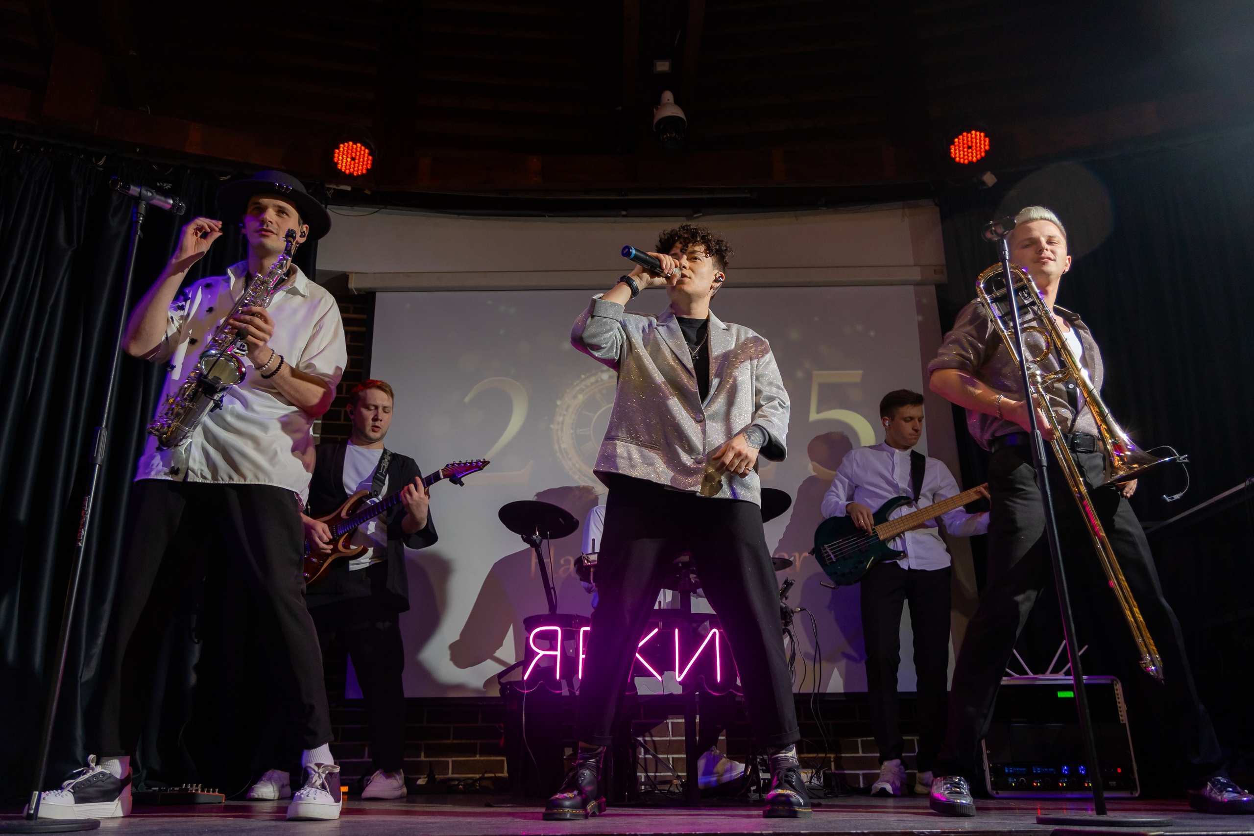 Корпоративная новогодняя съемка для логистической компании ИТА. Свадебный фотограф в Минске/Беларуси Сергей Спиридонов