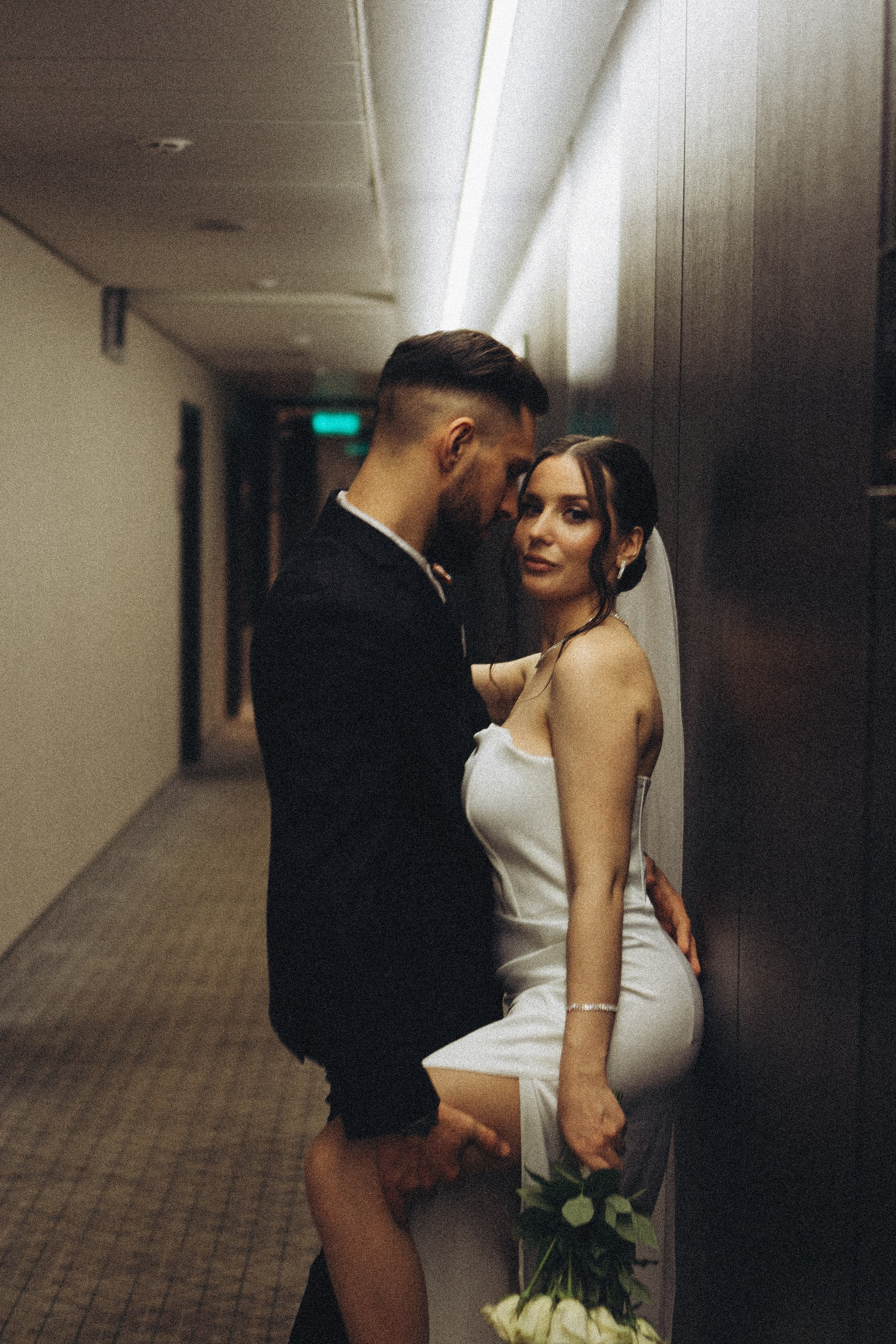 СВАДЕБНАЯ СЬЕМКА СБОРОВ ЖЕНИХА И НЕВЕСТЫ В ОТЕЛЕ И ТАКЖЕ ФОТОСЕССИИЯ В ОТЕЛЕЕ МЕГАПОЛИС БРЯНСК. Профессиональный фотограф, Санкт-Петербург — Виктория Богомолова