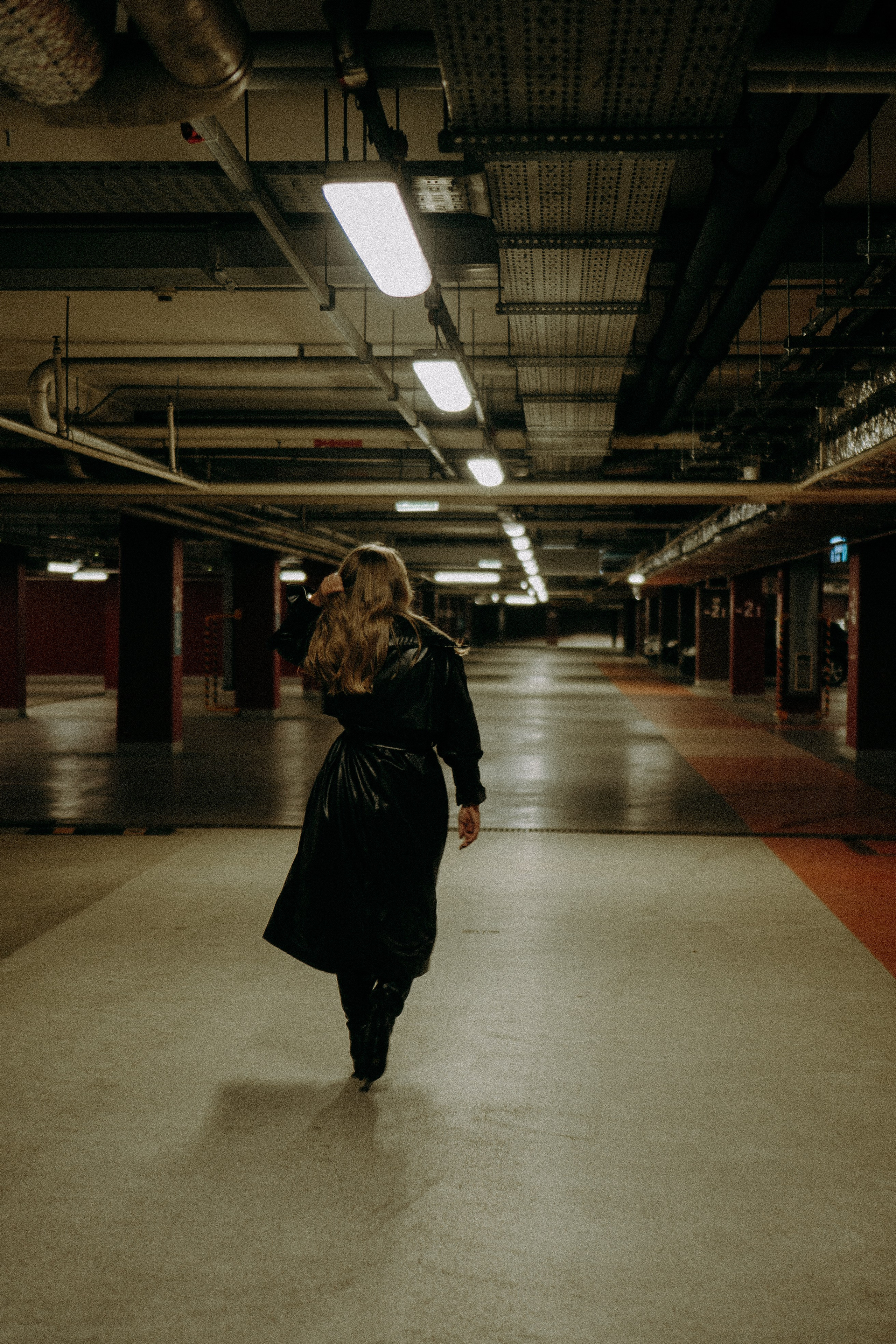 НА ПАРКОВКЕ. Профессиональный фотограф, Санкт-Петербург — Виктория Богомолова