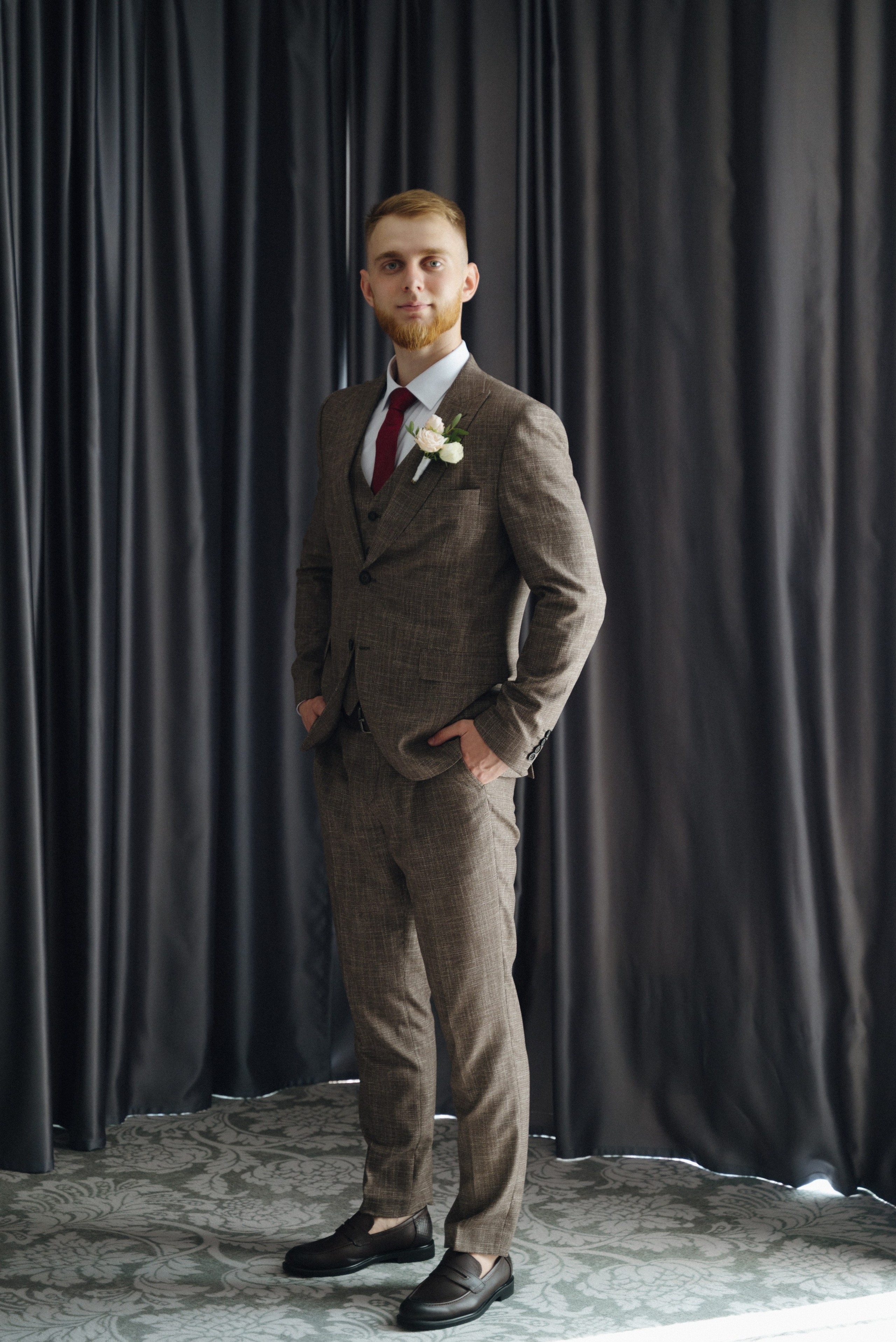 Елена и Артём. Репортажный и свадебный фотограф в Сургуте