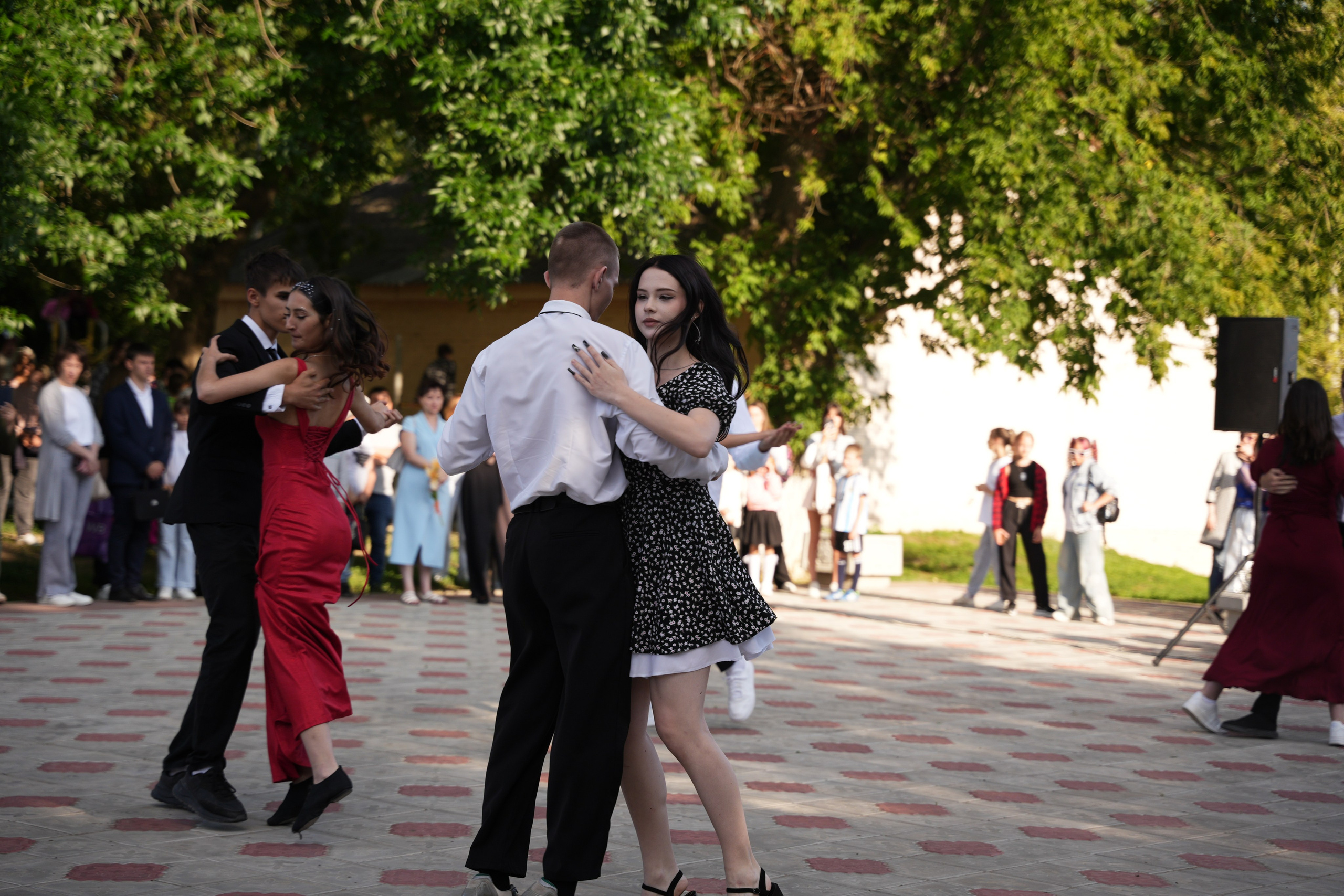 Выпускной в парке. Ольга Плаксина фотограф в Саратове