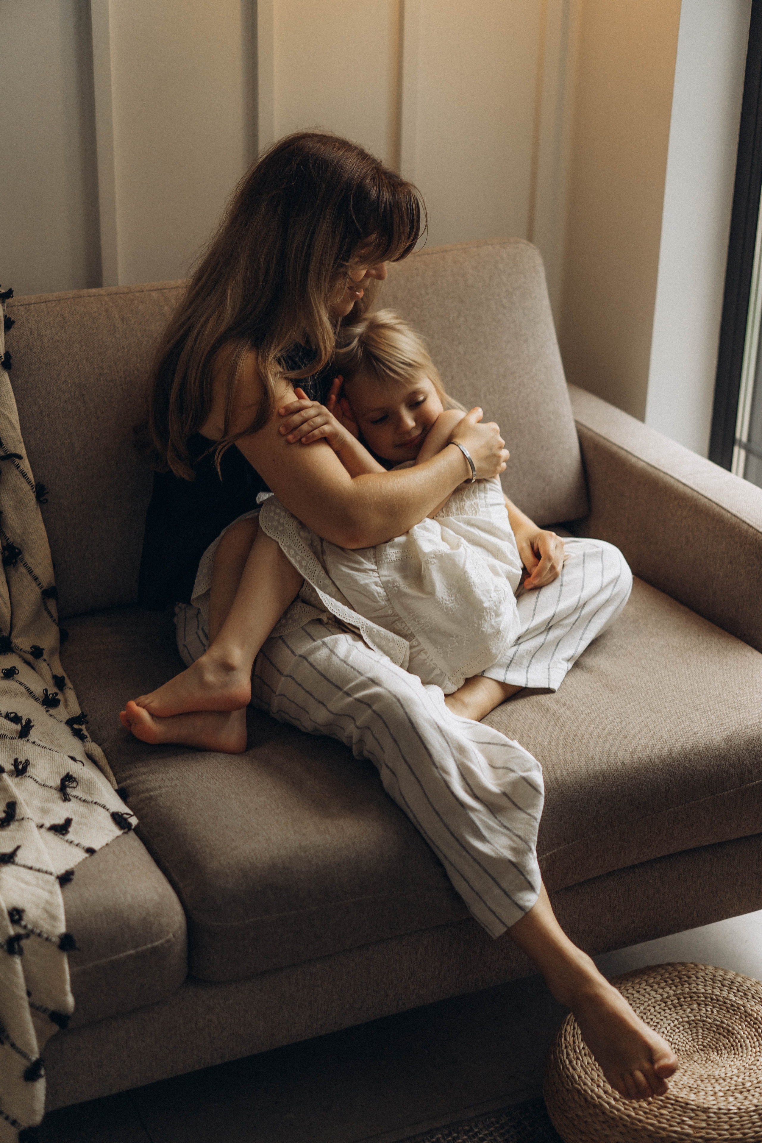 Фотосессия домашняя мама и дочка. Фотограф Екатеринбург Кокшарова Александра