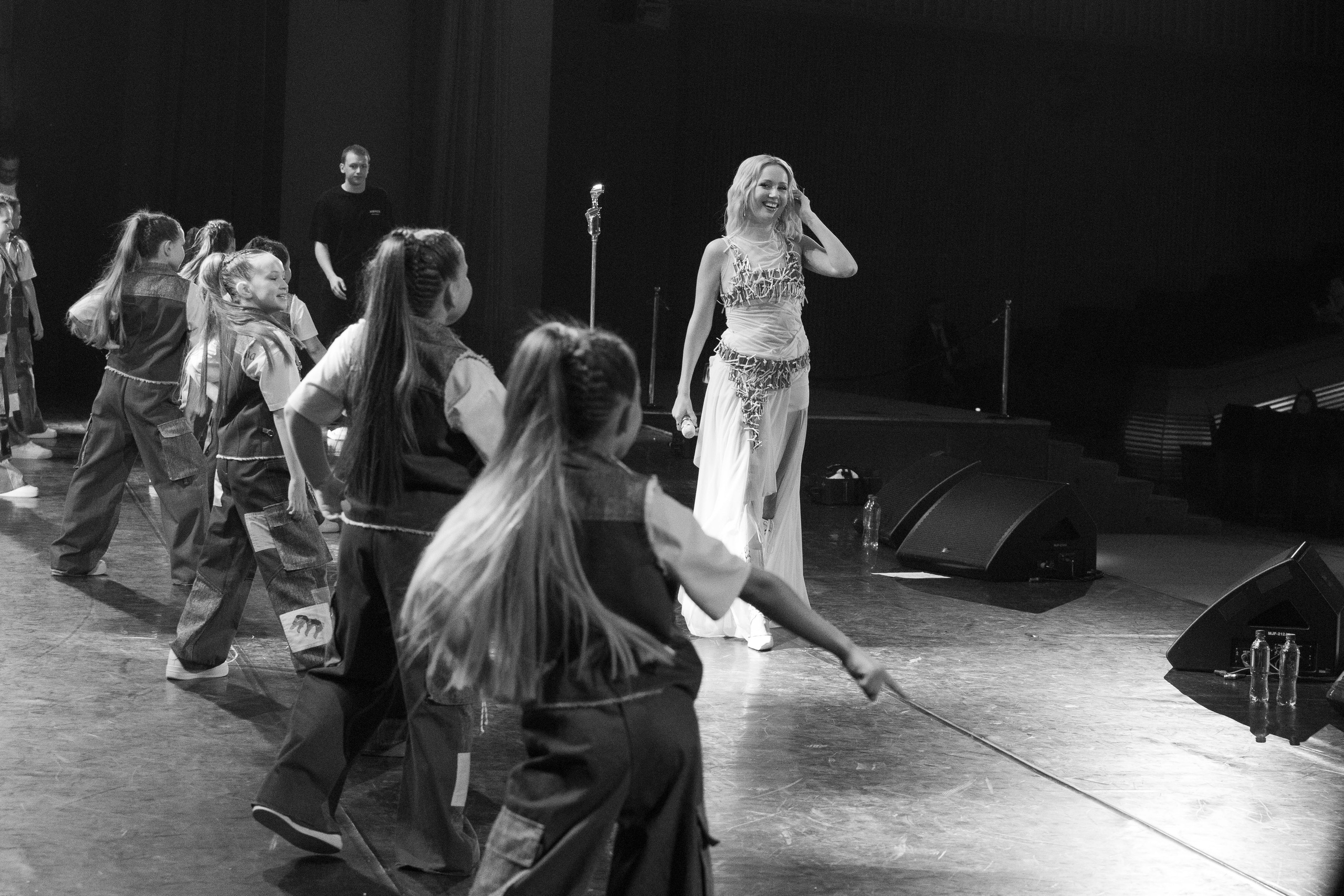 Закулисье. Гала-концерт Новые Имена в Кремлевском Дворце 30.03.26. Профессиональный фотограф в Москве | Заказать фотосессию и съемку