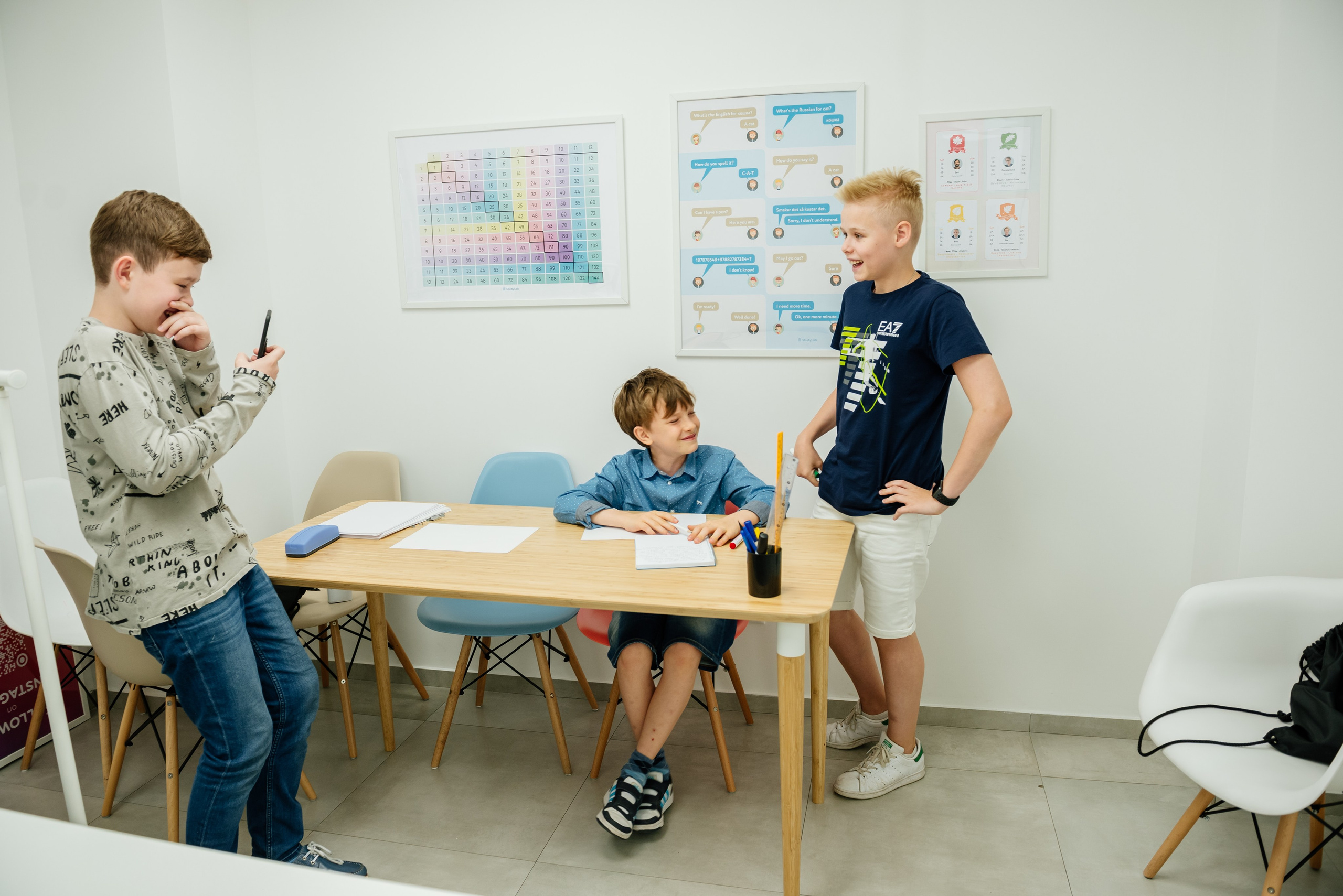 Английская школа. Study Lab. Фотограф LANA STIL. Семейный, репортажный фотограф, студия. Женский, мужской портрет. Фотографирую территориально в г. Королев, Москва, МО