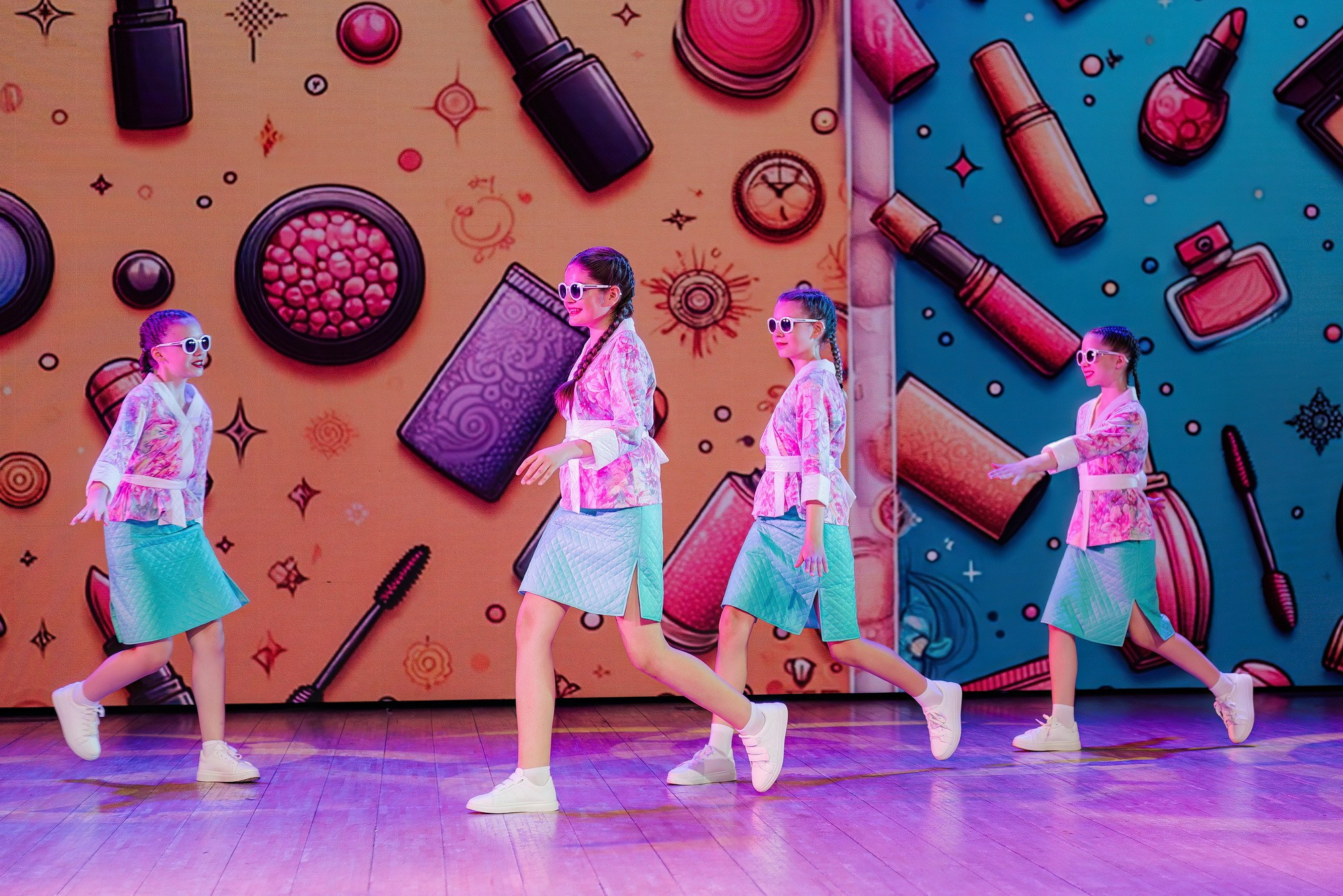 Отчетный концерт Образцового коллектива Алтая театра эстрадной песни «Созвездие». Свадебный и репортажный фотограф Никита Сницарев в Барнауле