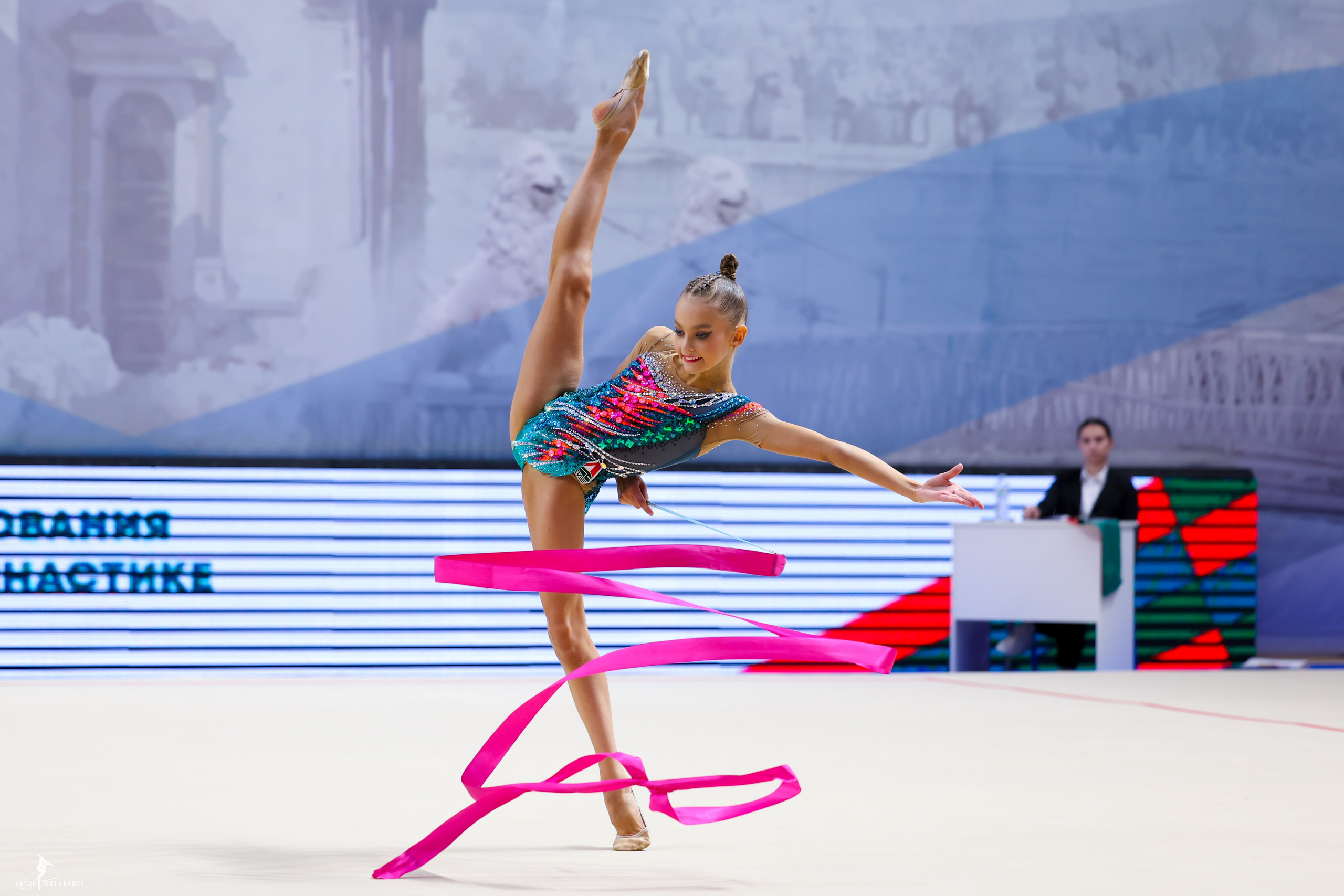 Локогимнастика 2025 11-13.04.2025. Спортивный и репортажный фотограф Антон Тереханов