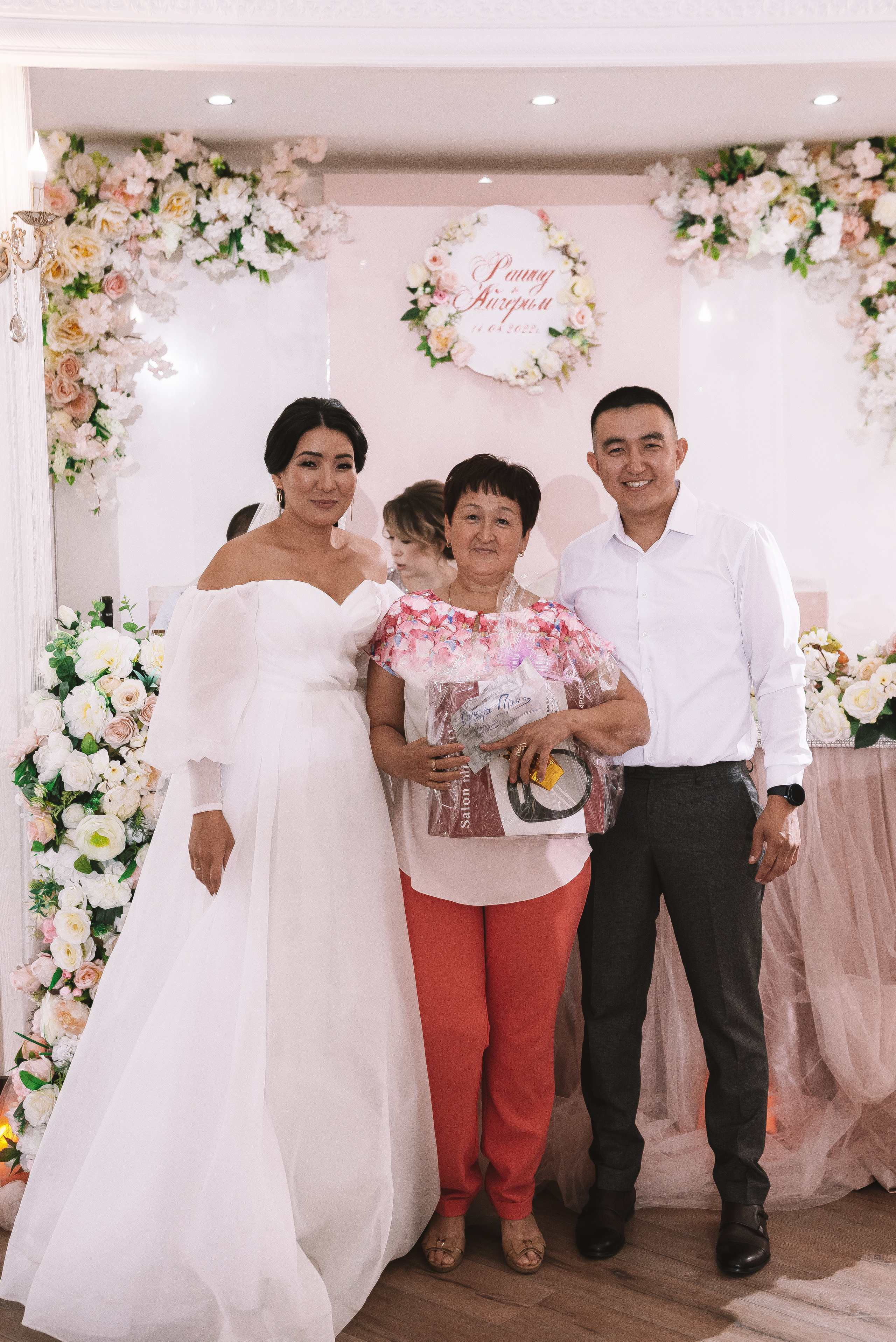 Айгерим + Рашид. Свадебный и семейный фотограф в Волгограде Олеся Лисицкая