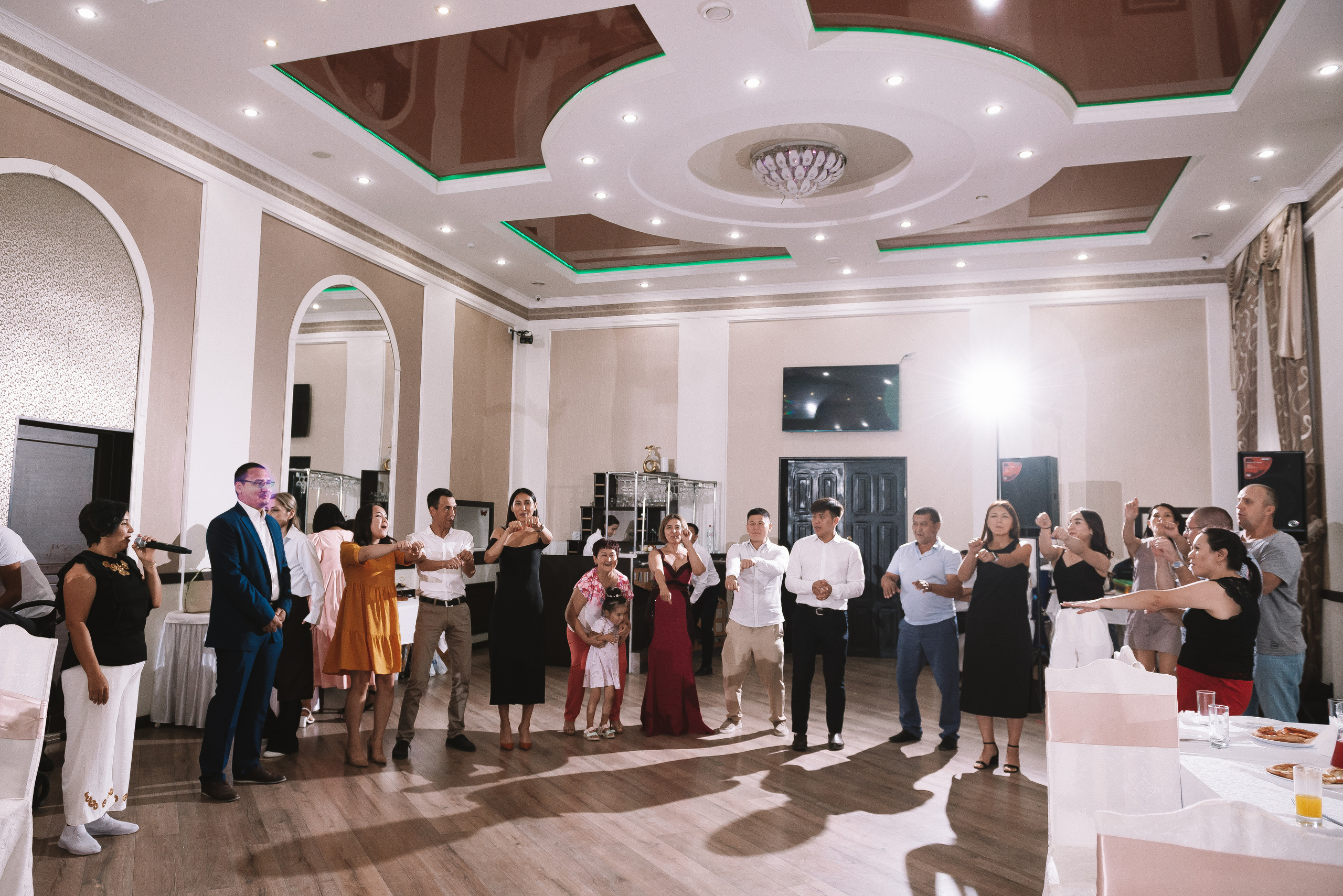 Айгерим + Рашид. Свадебный и семейный фотограф в Волгограде Олеся Лисицкая