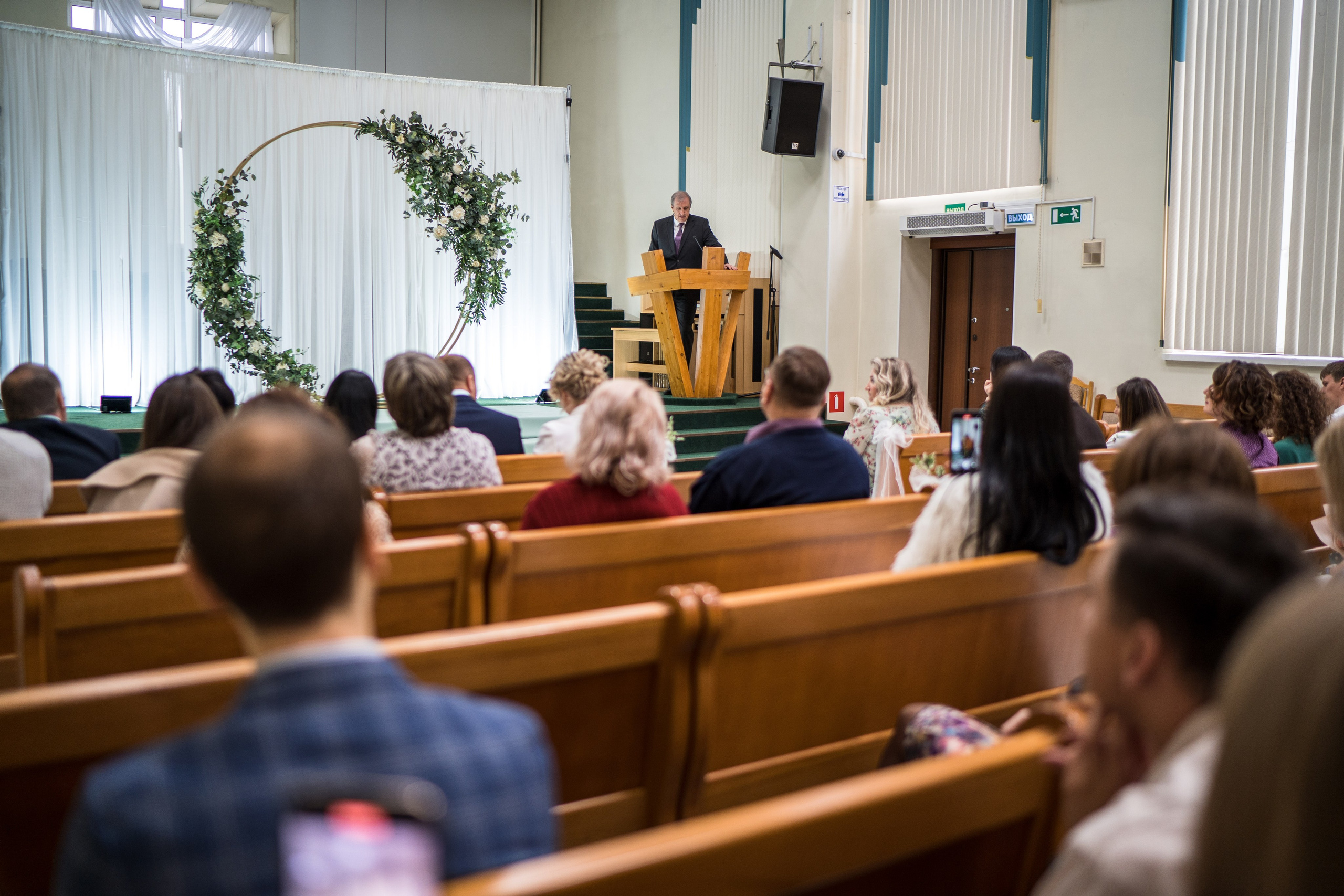 Фотосъемка венчания в Москве. Каталожная и промышленная съемка в Москве Александр Плонский