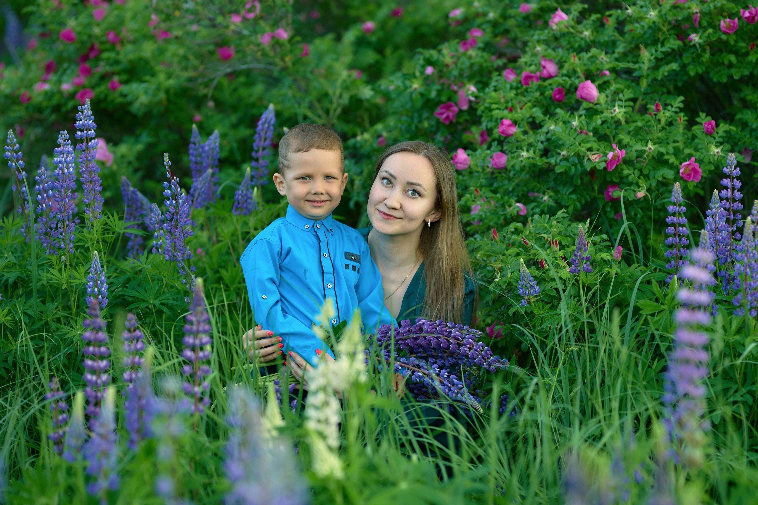 Фотосессия в люпинах. Владимир Суздалов (ProMaXe) — Портретный фотограф, тематические фотосессии в Чебоксарах