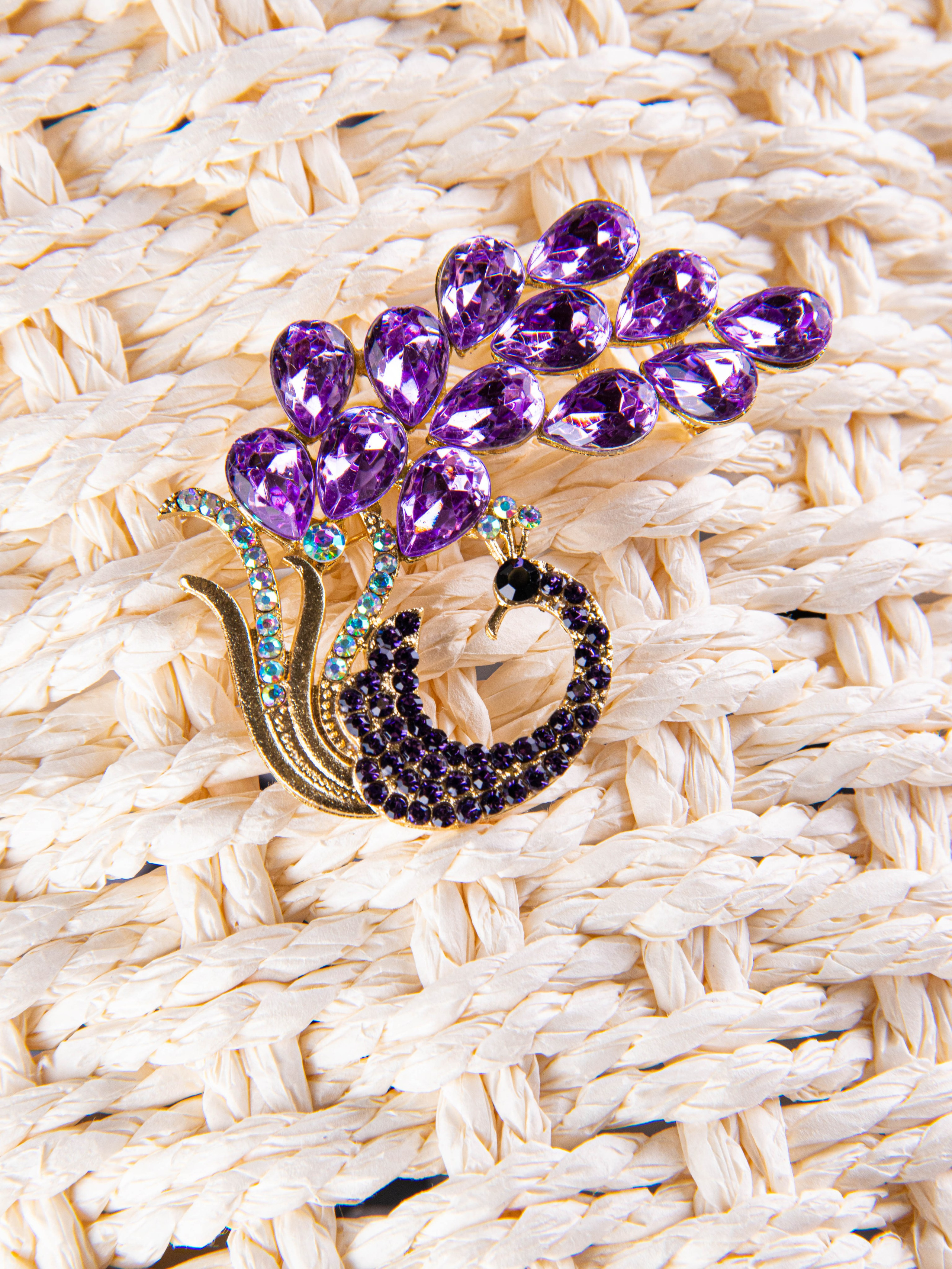 Брошь. «Матрица»