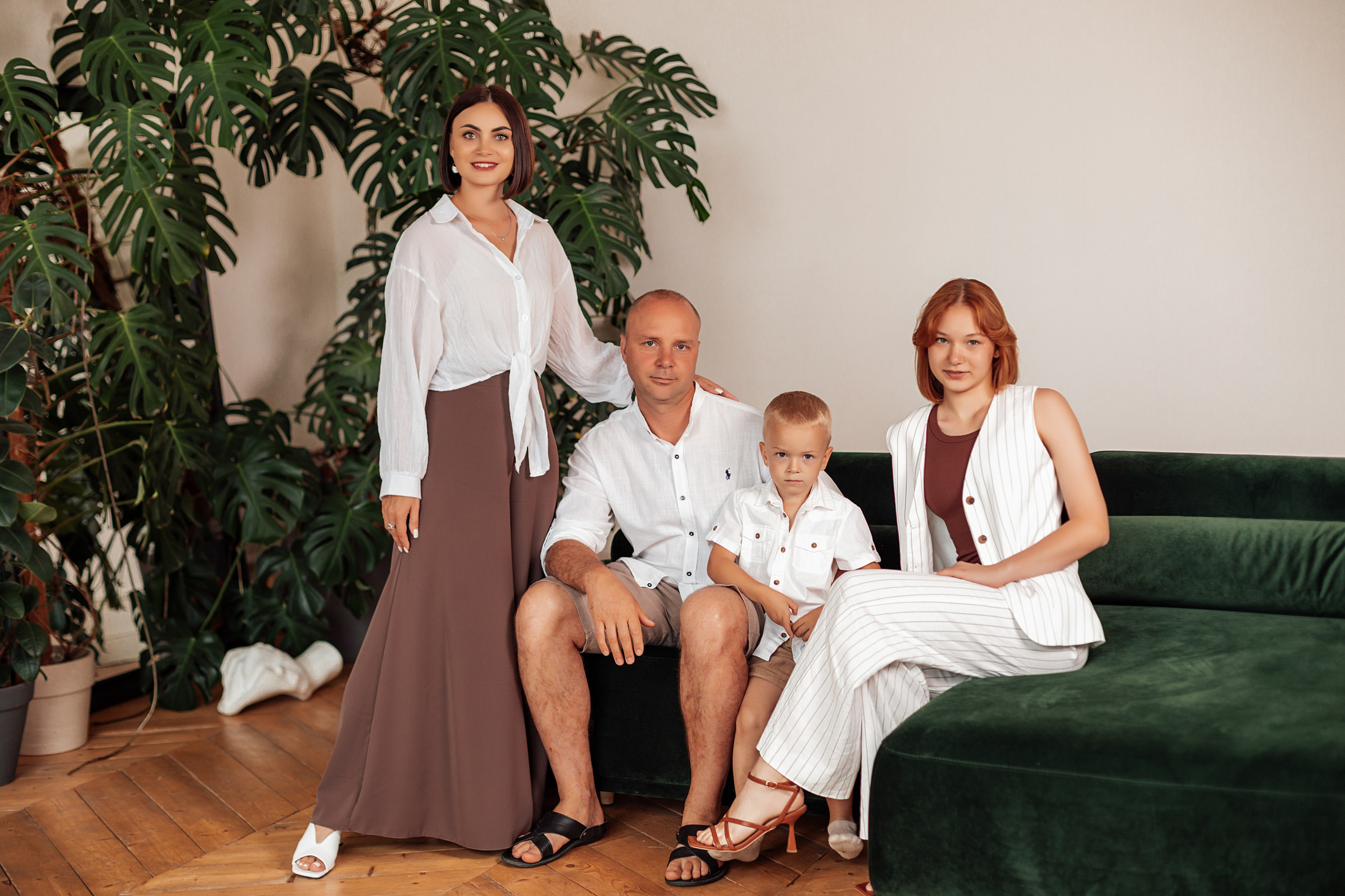 Три поколения. Https://malovafoto.ru