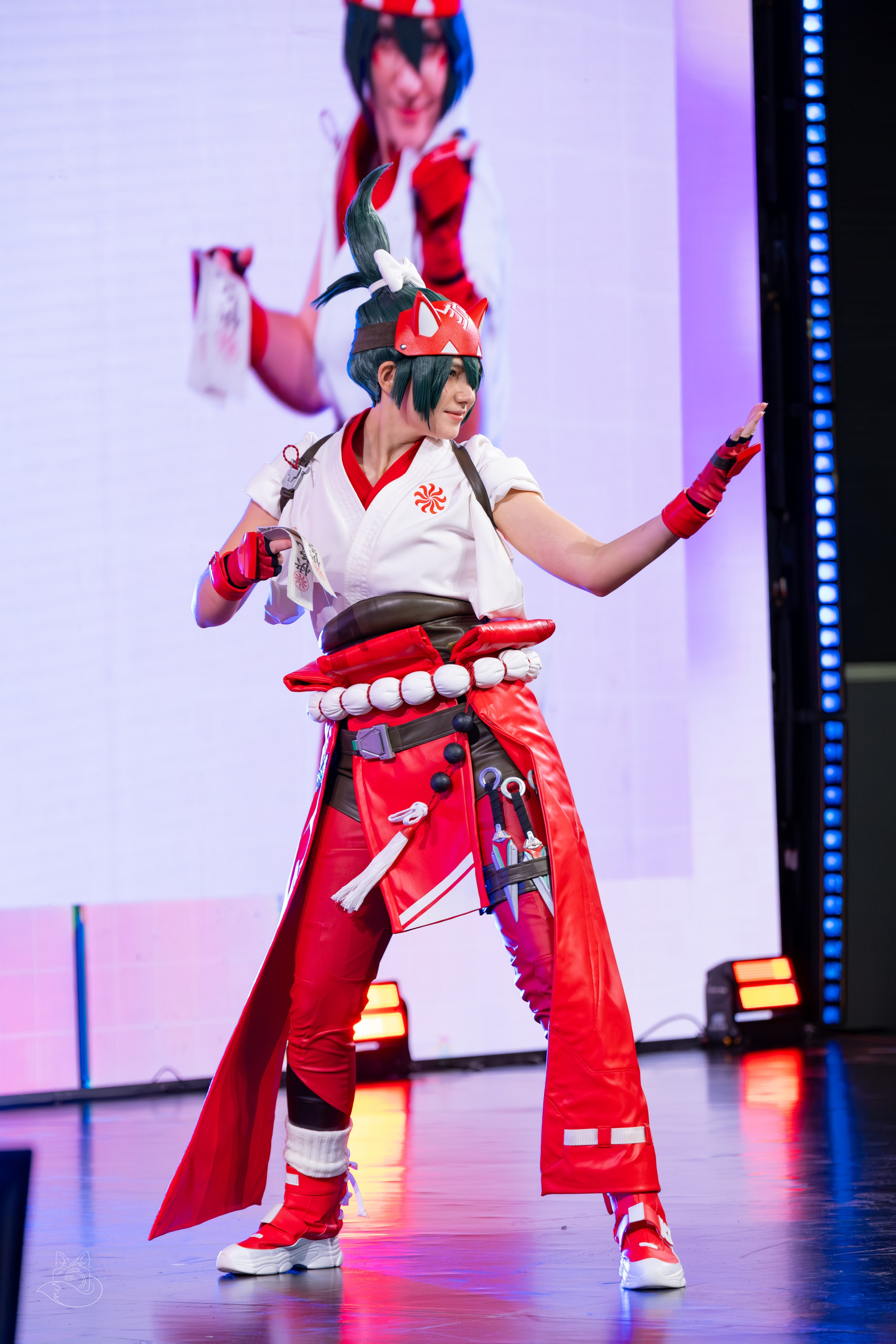 Сцена РЭД ЭКСПО 2024. Косплей фотограф