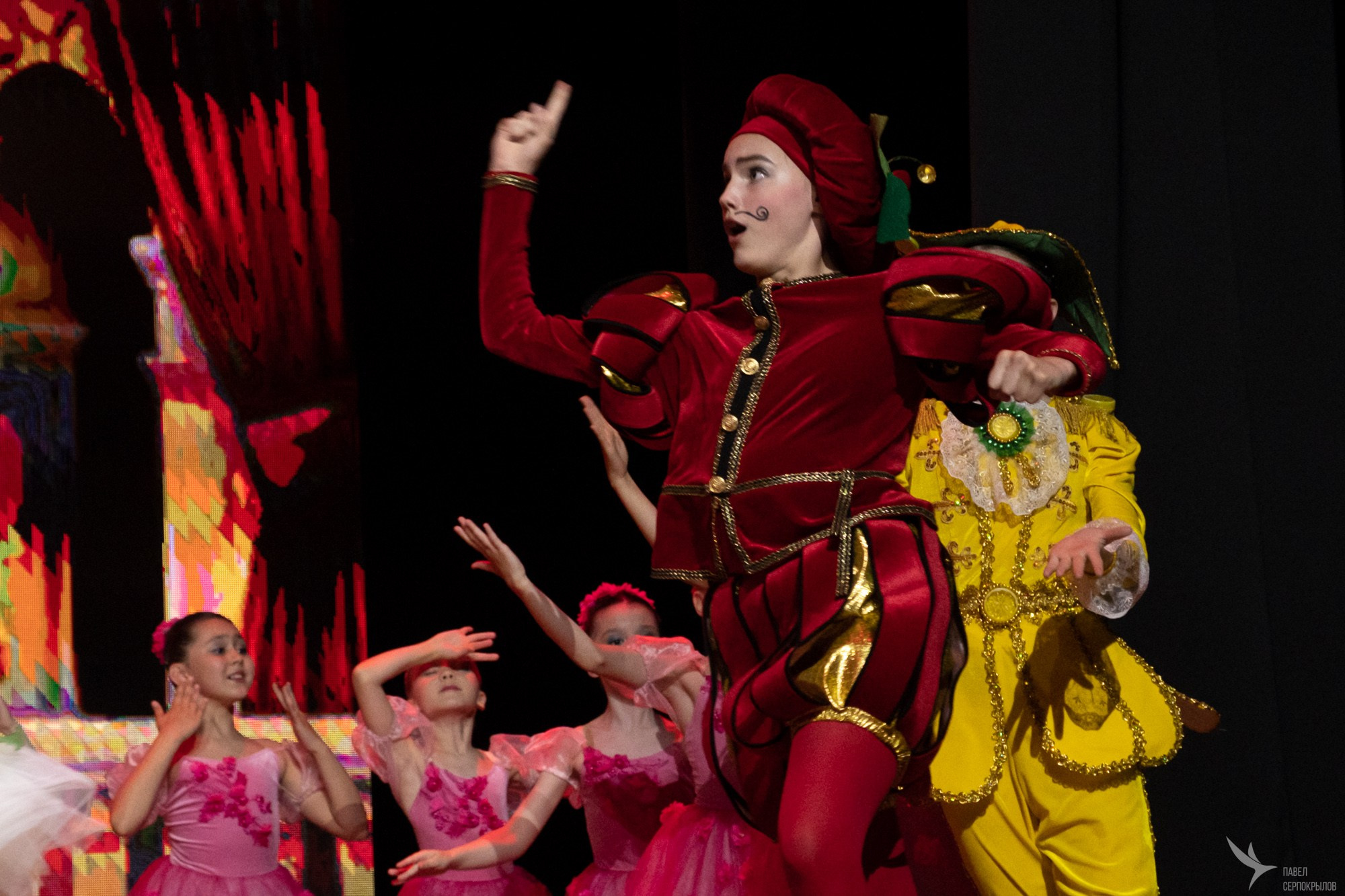 Балетный спектакль «Чиполлино». Репортажный фотограф в Казани Павел Серпокрылов