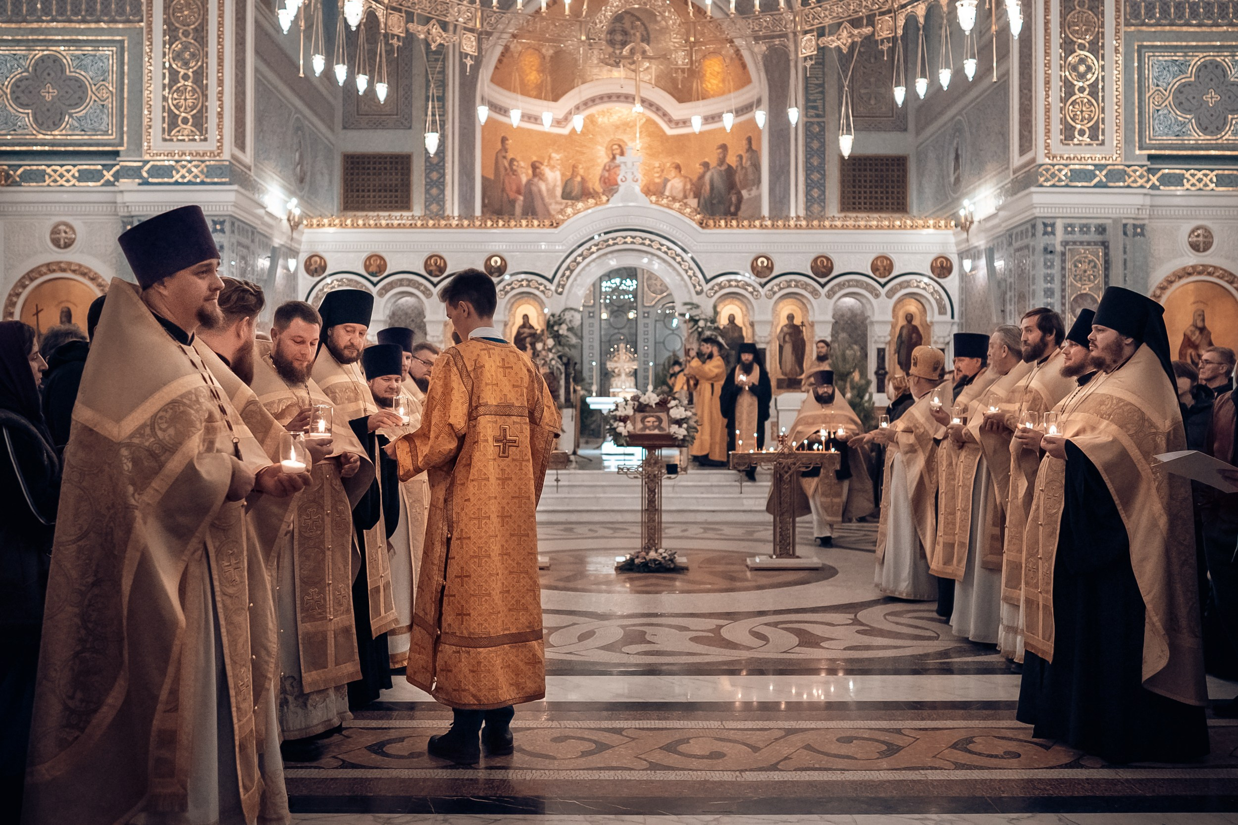 Божественная Литургия в новогоднюю ночь 2025 г, Херсонес Севастополь. Церковный фотограф Севастополь