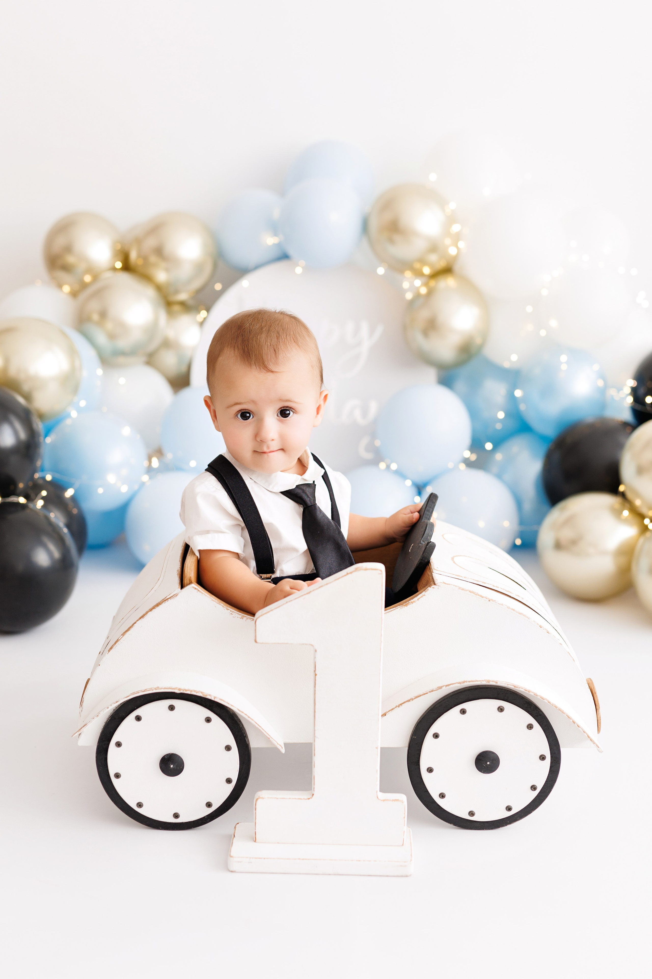 Годики мальчики. Профессиональная детская и семейная фотостудия в Краснодаре