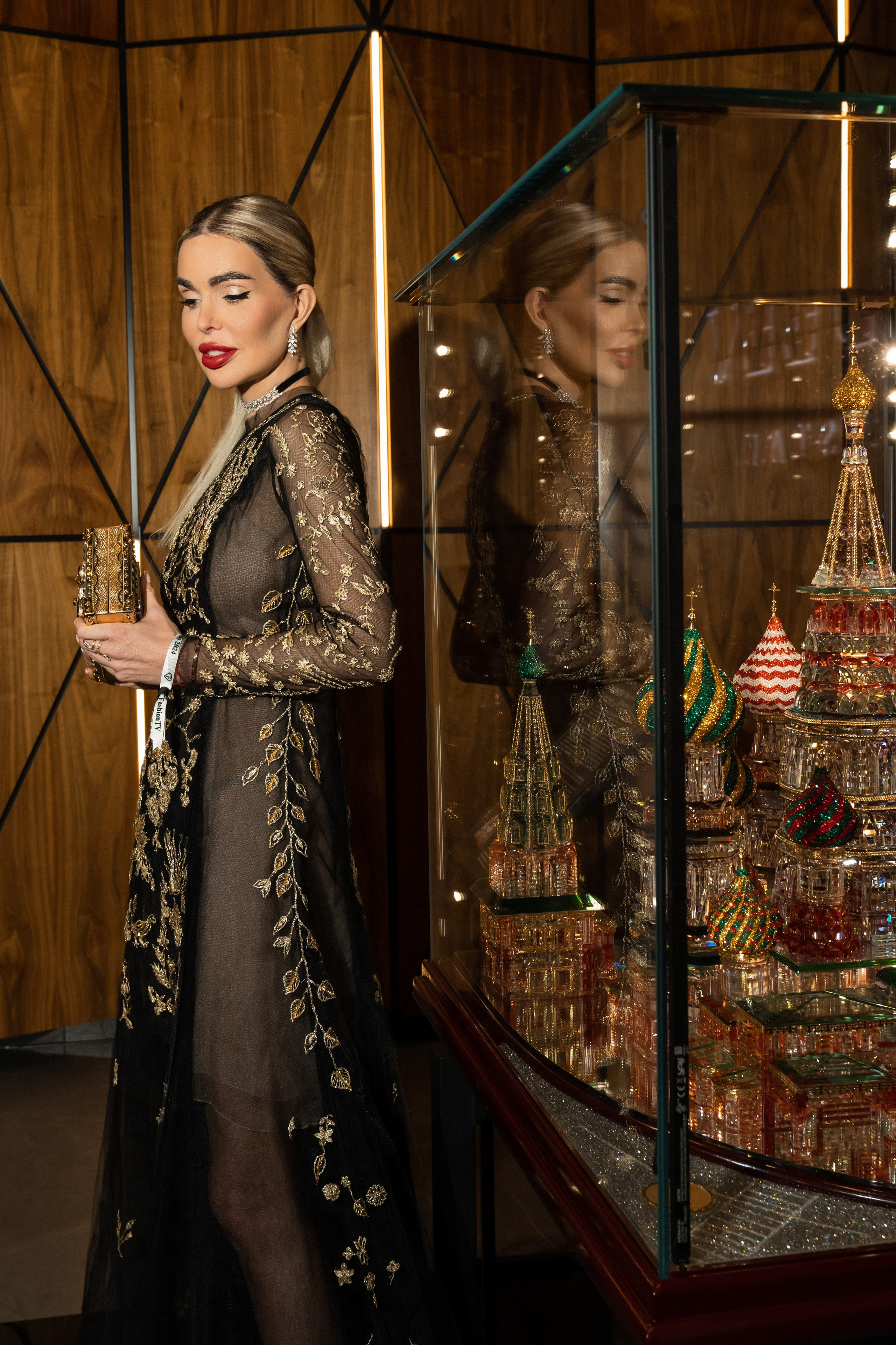 Фоторежиссер — O! Markova