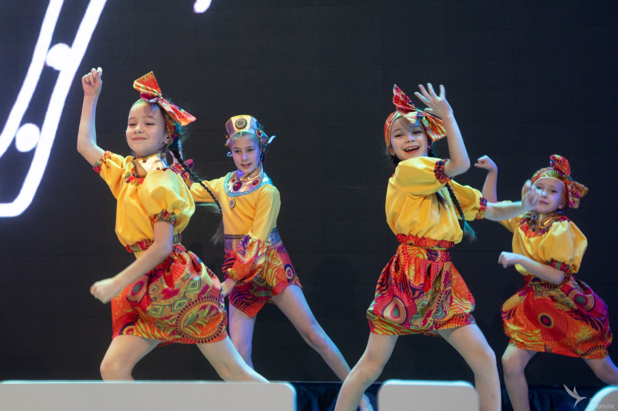 Танцевальный проспект. Репортажный фотограф в Казани Павел Серпокрылов