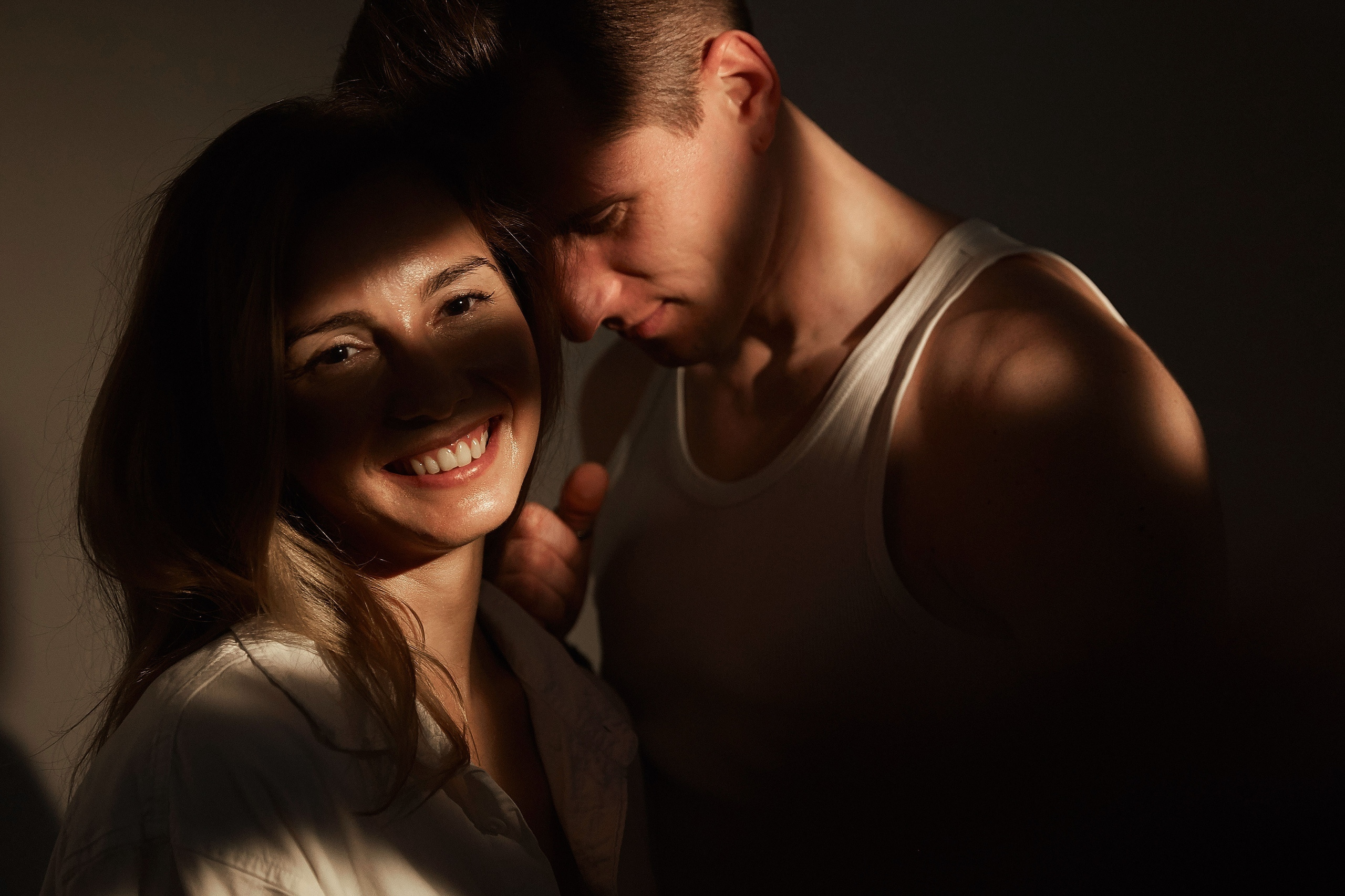 Lovestory в студии. Свадебный и семейный фотограф Москва, Звенигород, Одинцово, Можайск,