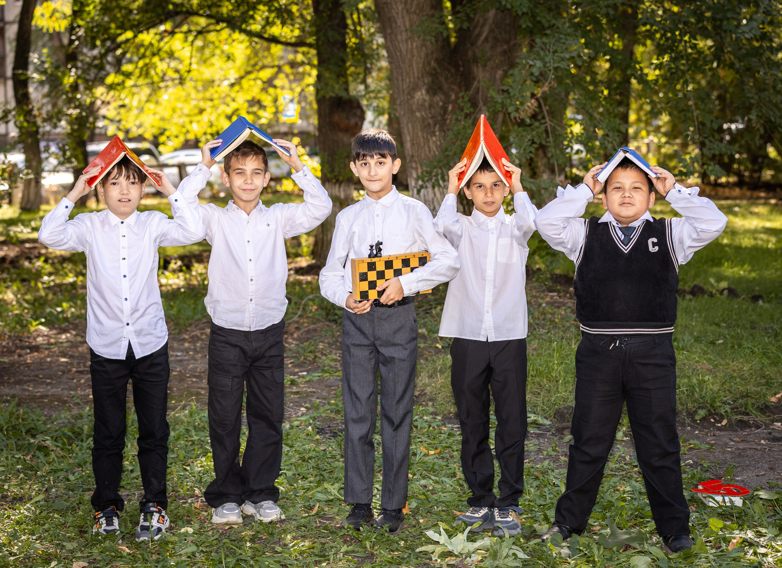 Начальная школа на природе образы. Выпускные альбомы в г. Самара, Самарская область