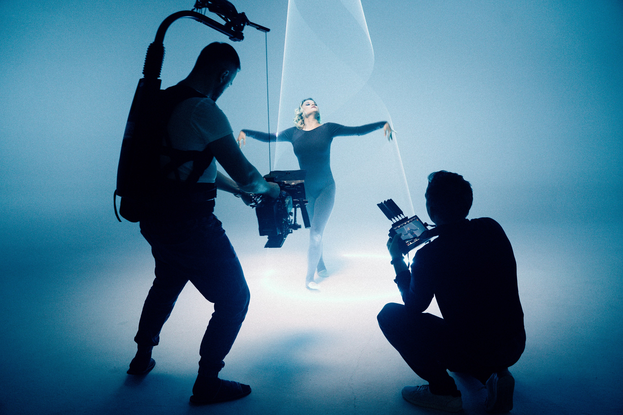 Клип Дмитрия Маликова. Krasnopoliophoto