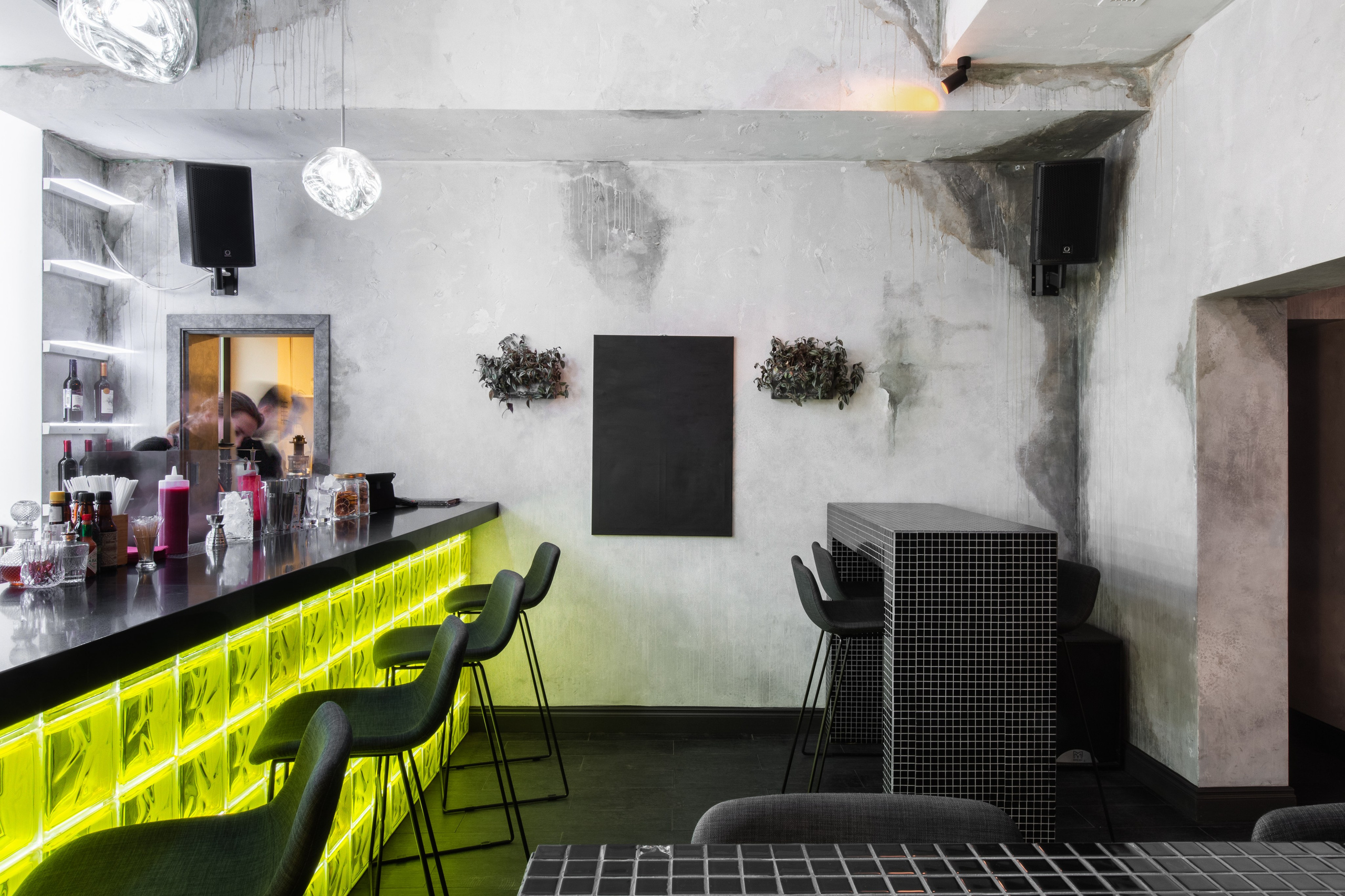 Бар Sol X Magneto