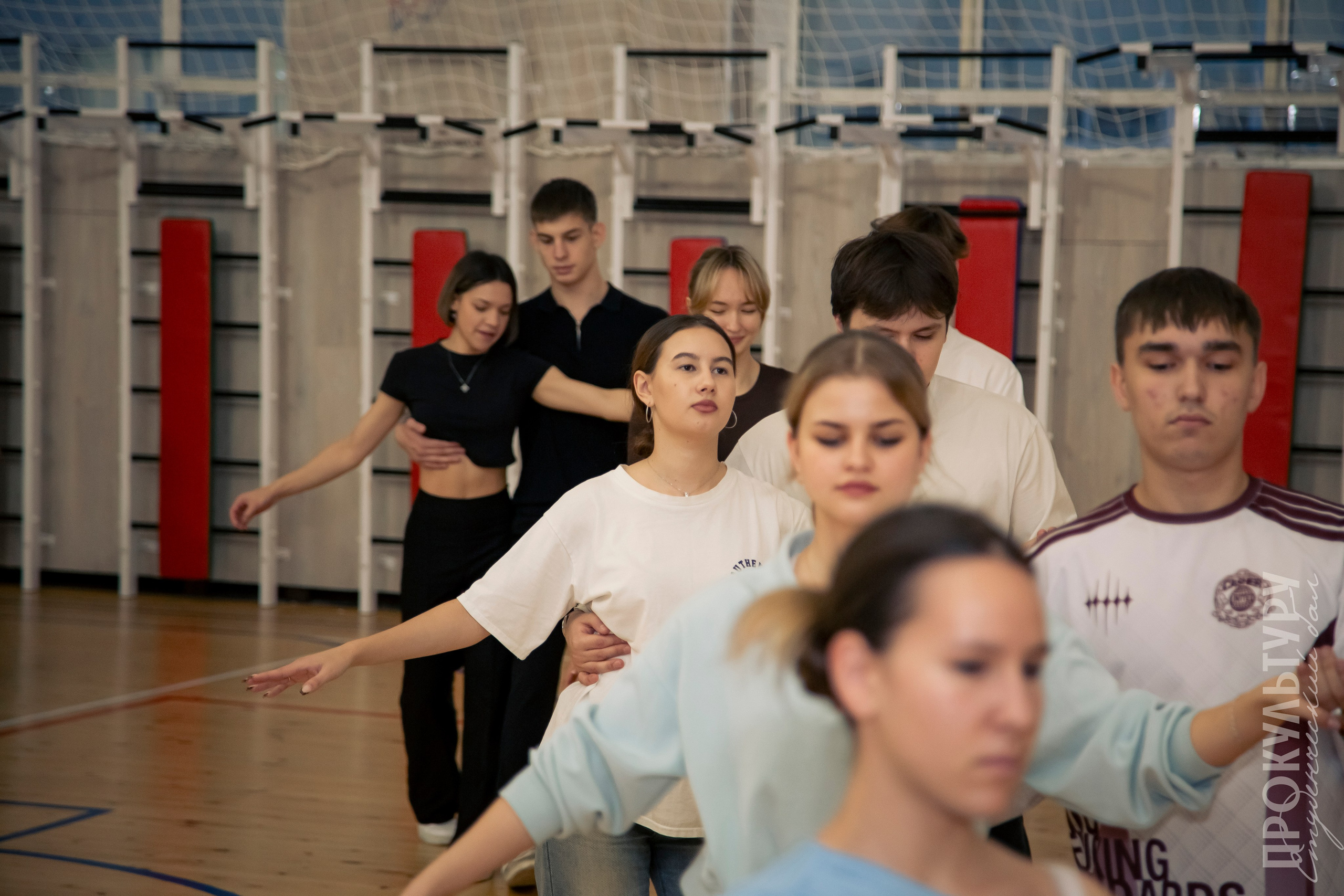 Студбал: репетиции. Репортажный и портретный фотограф Казань / Горячих Полина