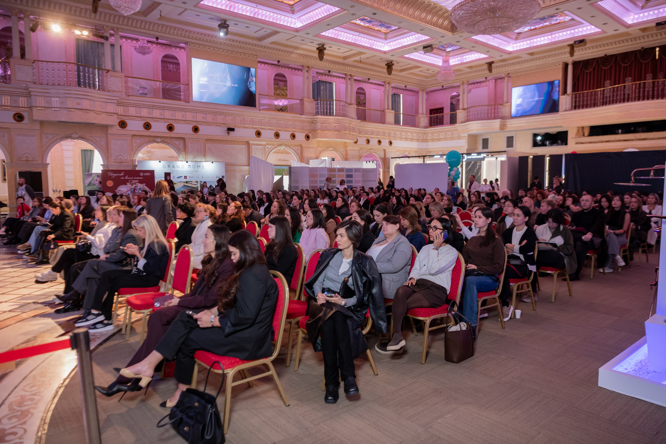 Tanu Creative 16.10.2025. Фотограф Астана, Алматы