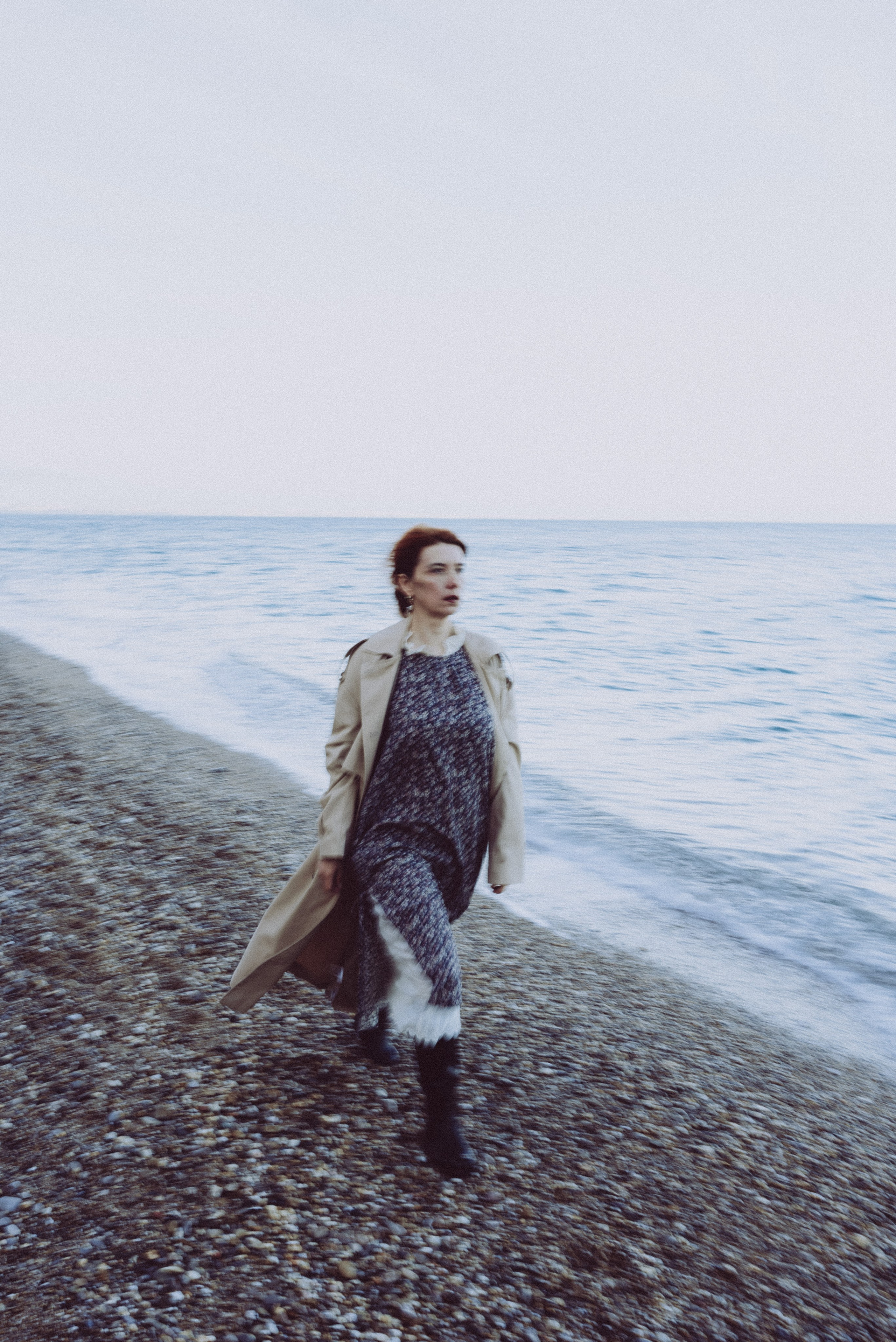 Фототерапия. Лена на пляже