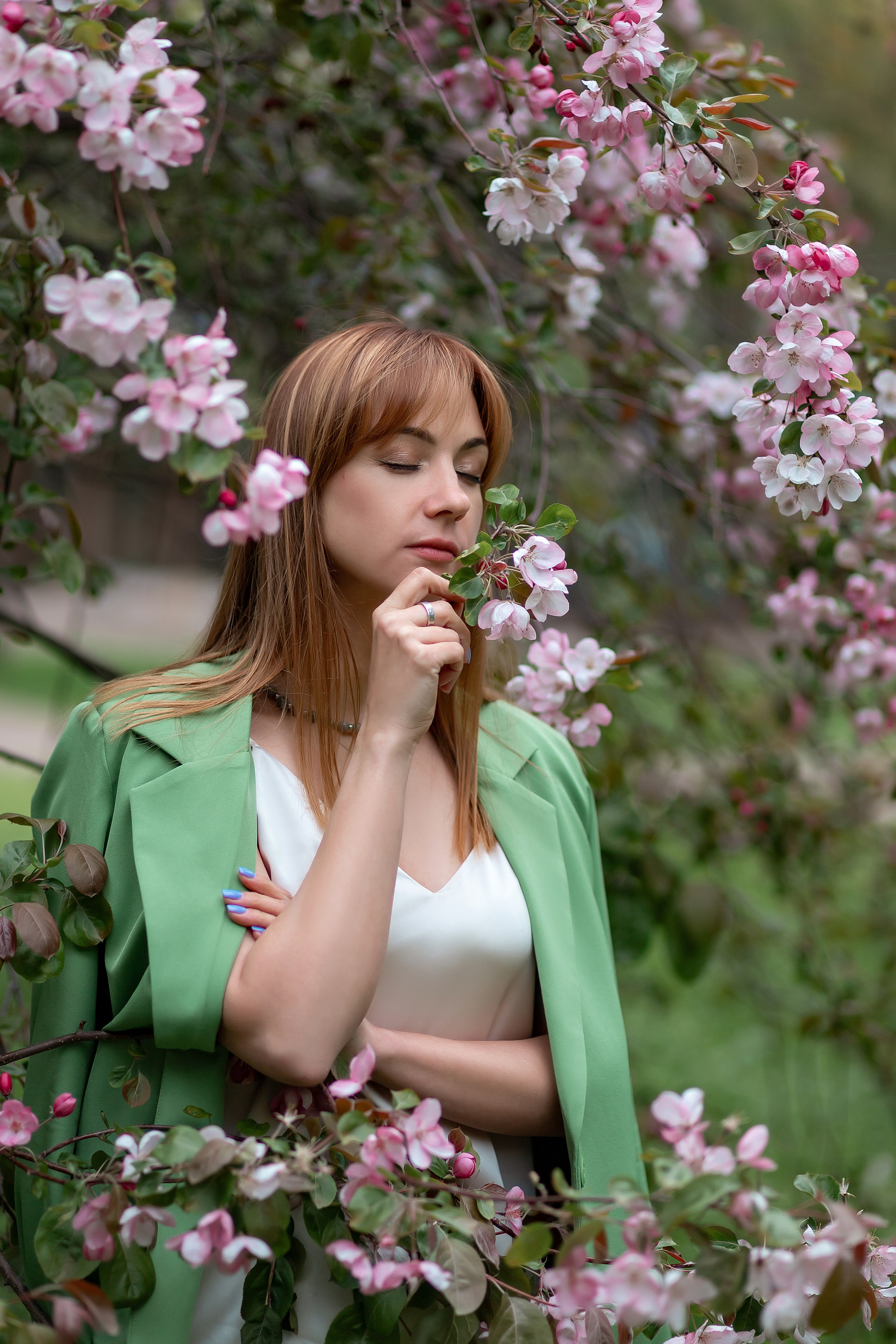 Розовая яблоня. Детский и семейный фотограф в Красноярске Юлия Бирюкова