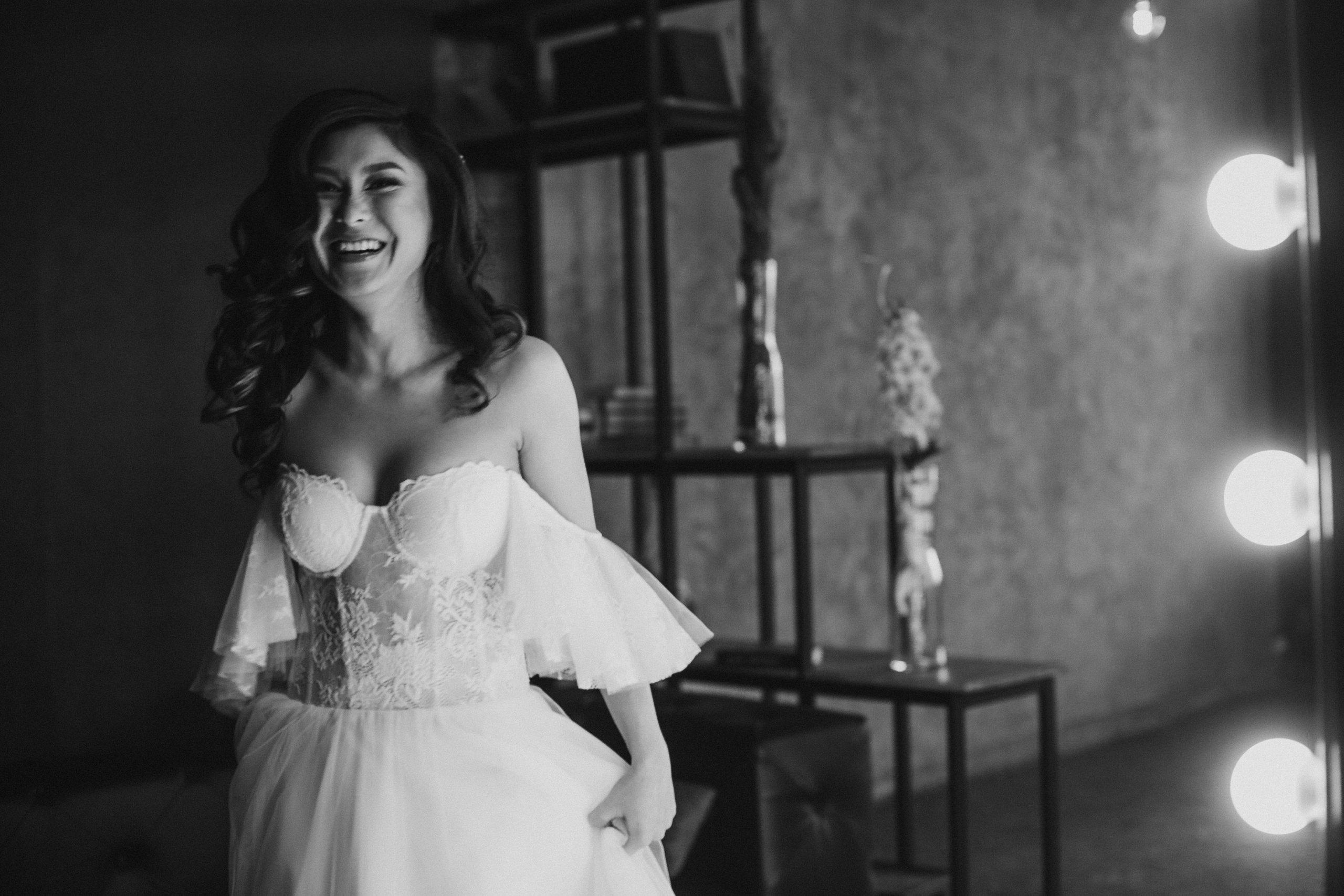 Сборы невесты в студии, зима. Креативный и женский Фотограф Омске Наталья Лебедева