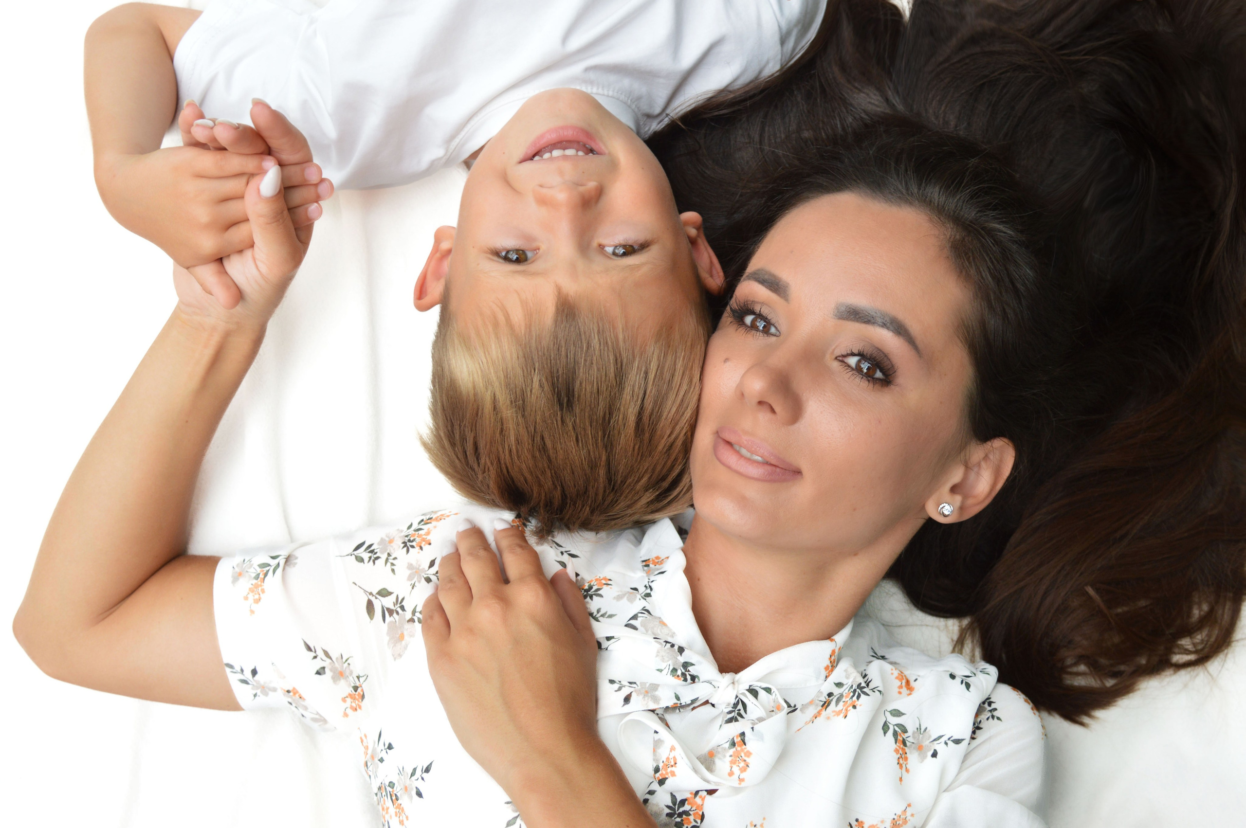 Семейная фотосессия в Кемерово. Семейная фотосъемка. Семейный портрет. Детская фотосессия в Кемерово. Оксана Микитюк — Фотограф в г. Кемерово