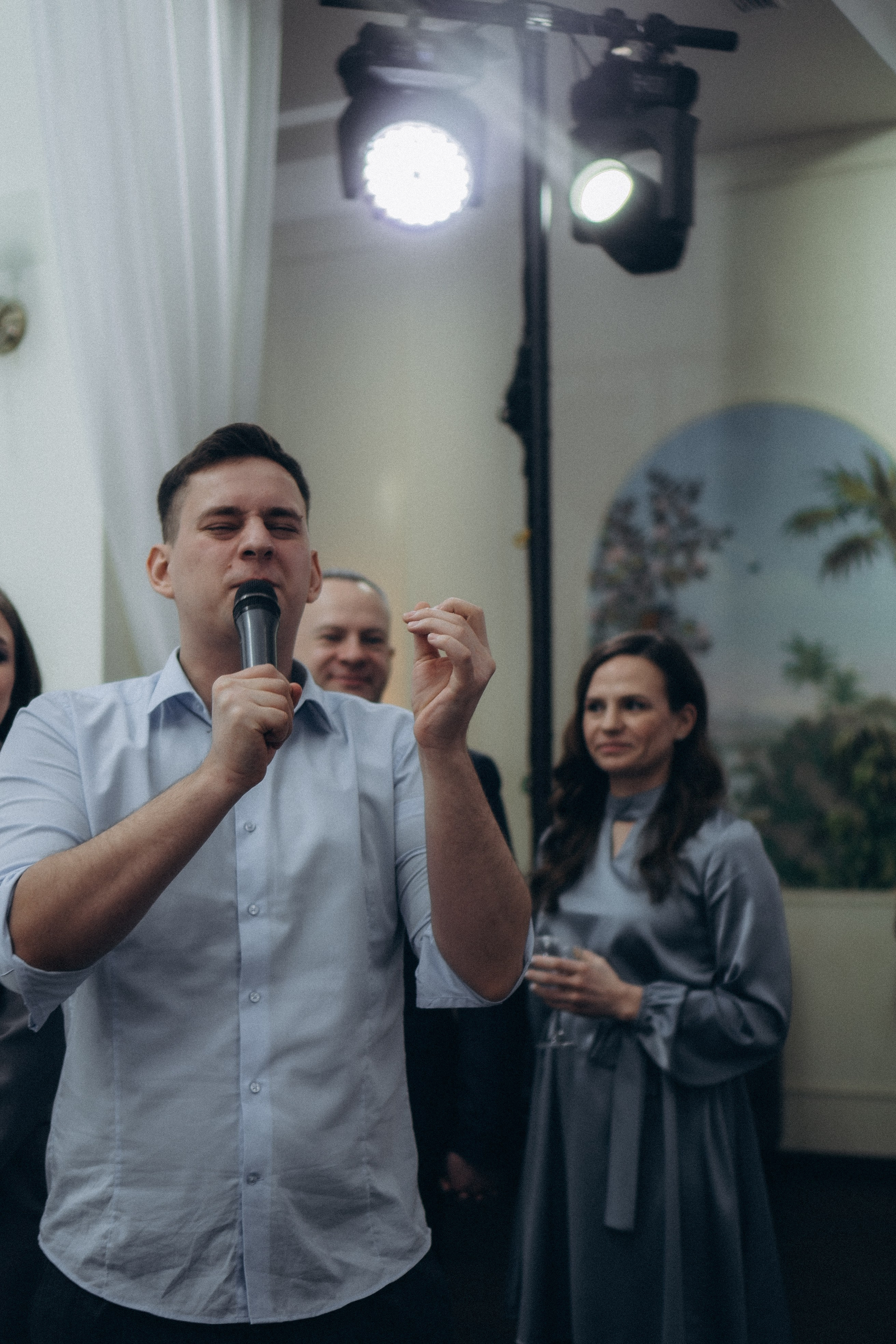 СВАДЕБНАЯ СЬЕМКА СБОРОВ В ОТЕЛЕ И ВЫЕЗД НА ЦЕРЕМОНИЮ (СНЯТО В СИБИРЕ В НИЖНЕВАРТОВСКЕ). Профессиональный фотограф, Санкт-Петербург — Виктория Богомолова