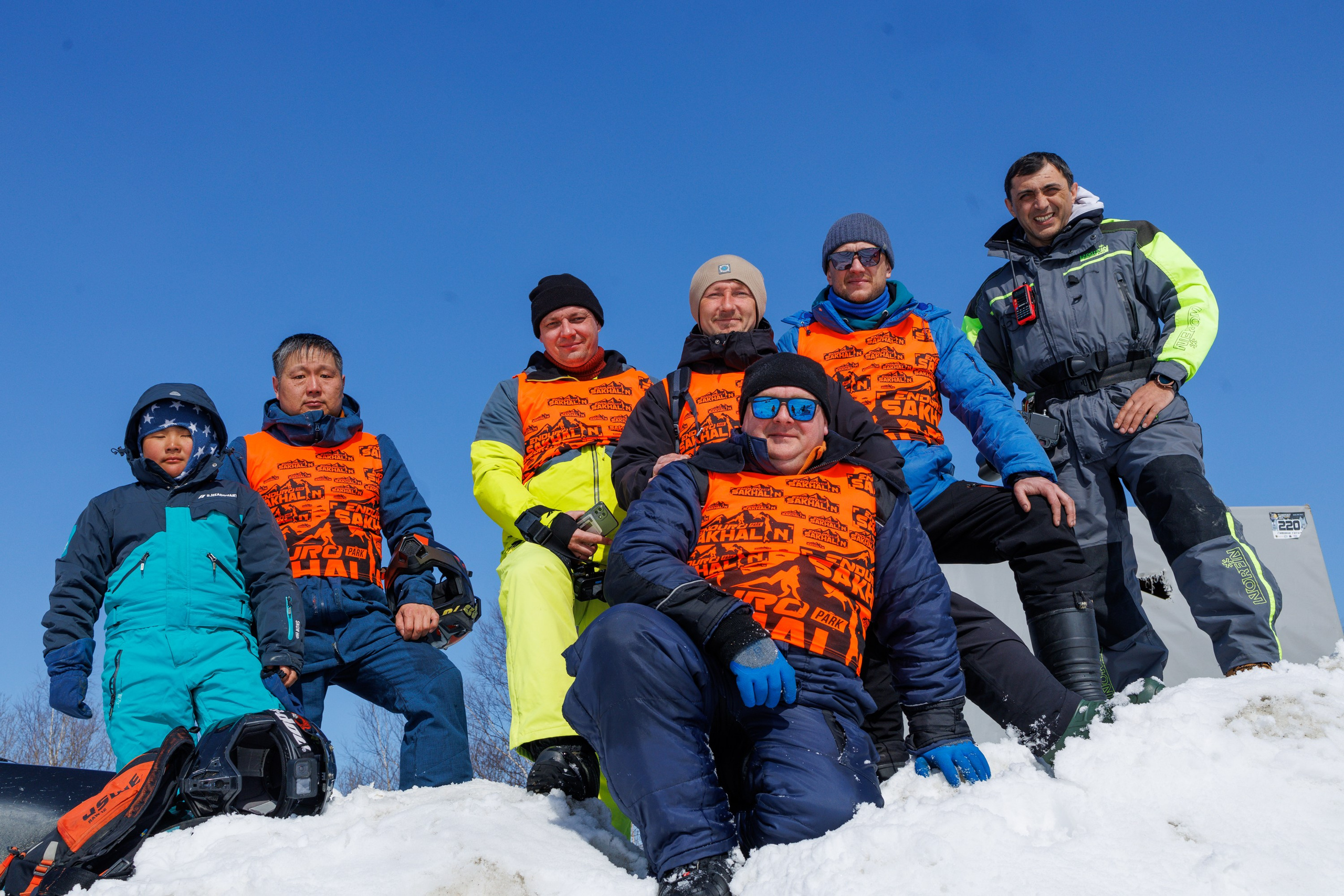 Чемпионат Экстрим Эндуро на сноубайках. Свадебный, семейный и репортажный фотограф в Южно-Сахалинске Артур Петросян