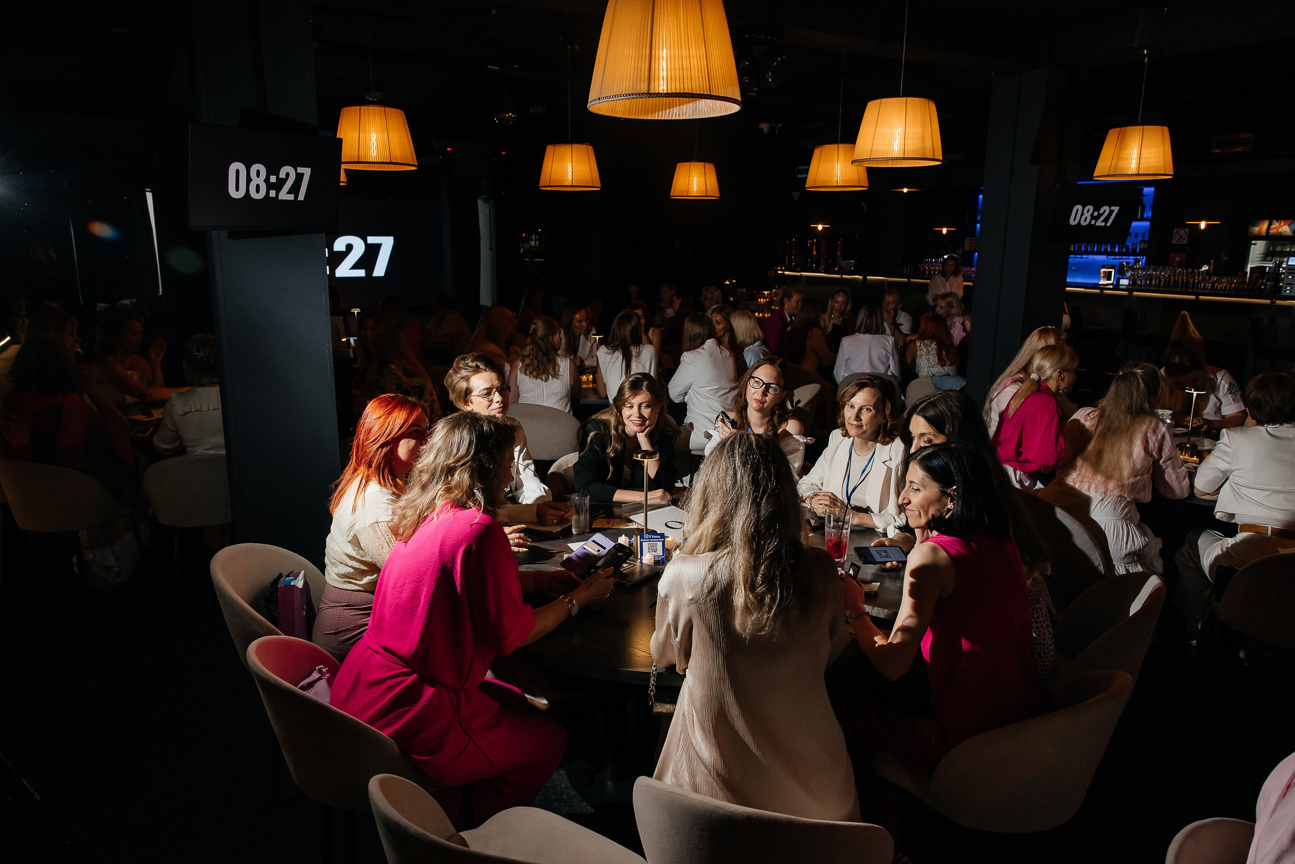 Фотосъёмка мероприятий. Женский и событийный фотограф в Новосибирске Оксана Чумакова