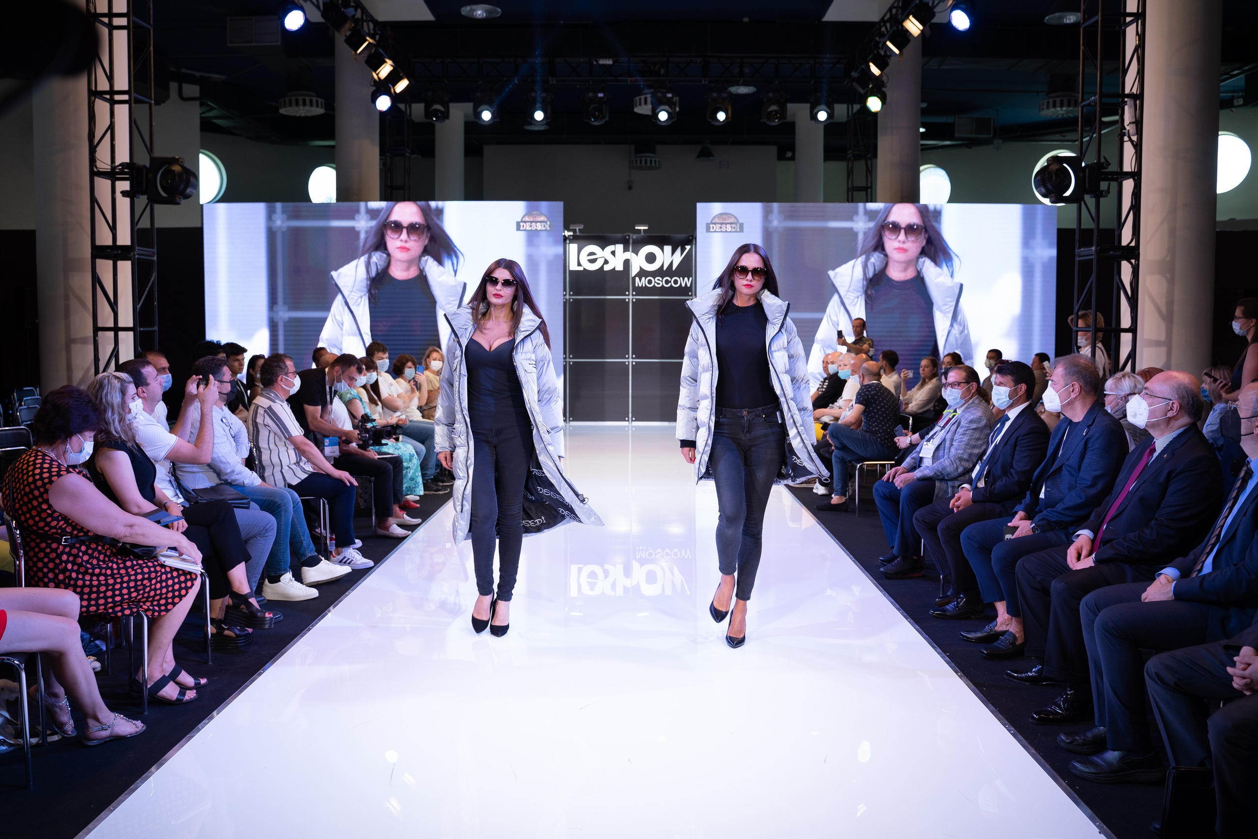 Leshow moscow. Свадебный и портретный фотограф в Москве Гудумак Евгений