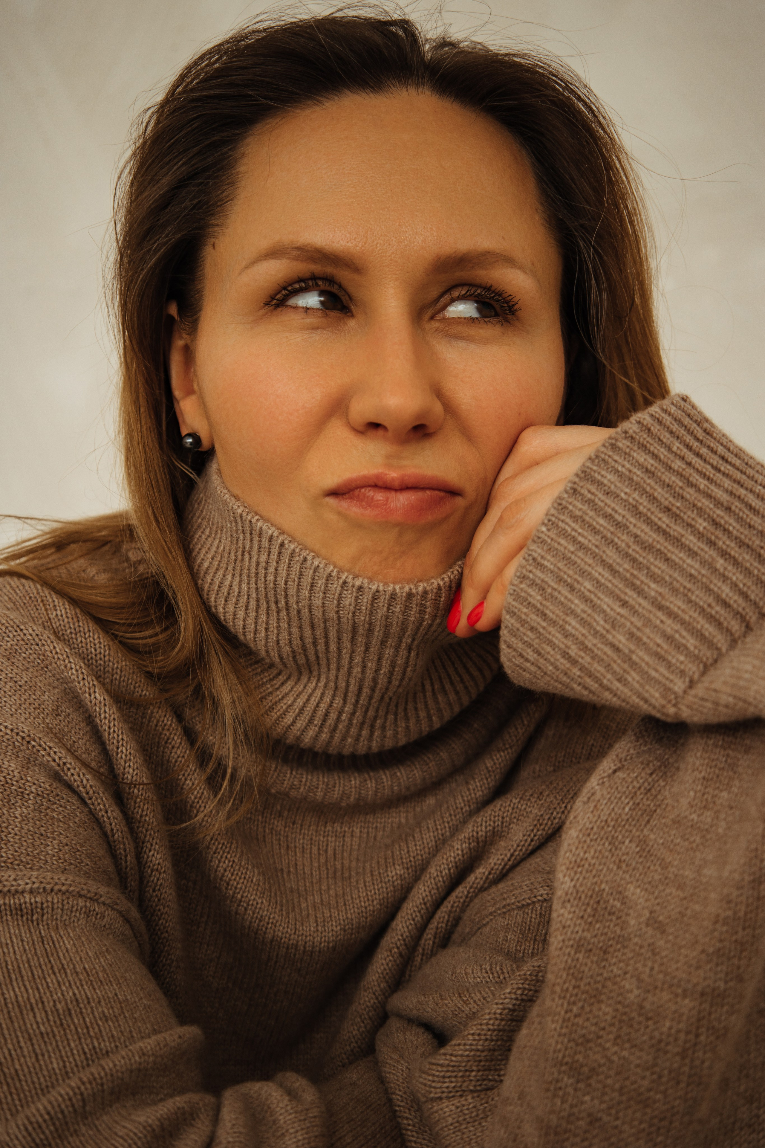 Женский портрет. Привет! Меня зовут Александра Капыш и я фотограф из Москвы