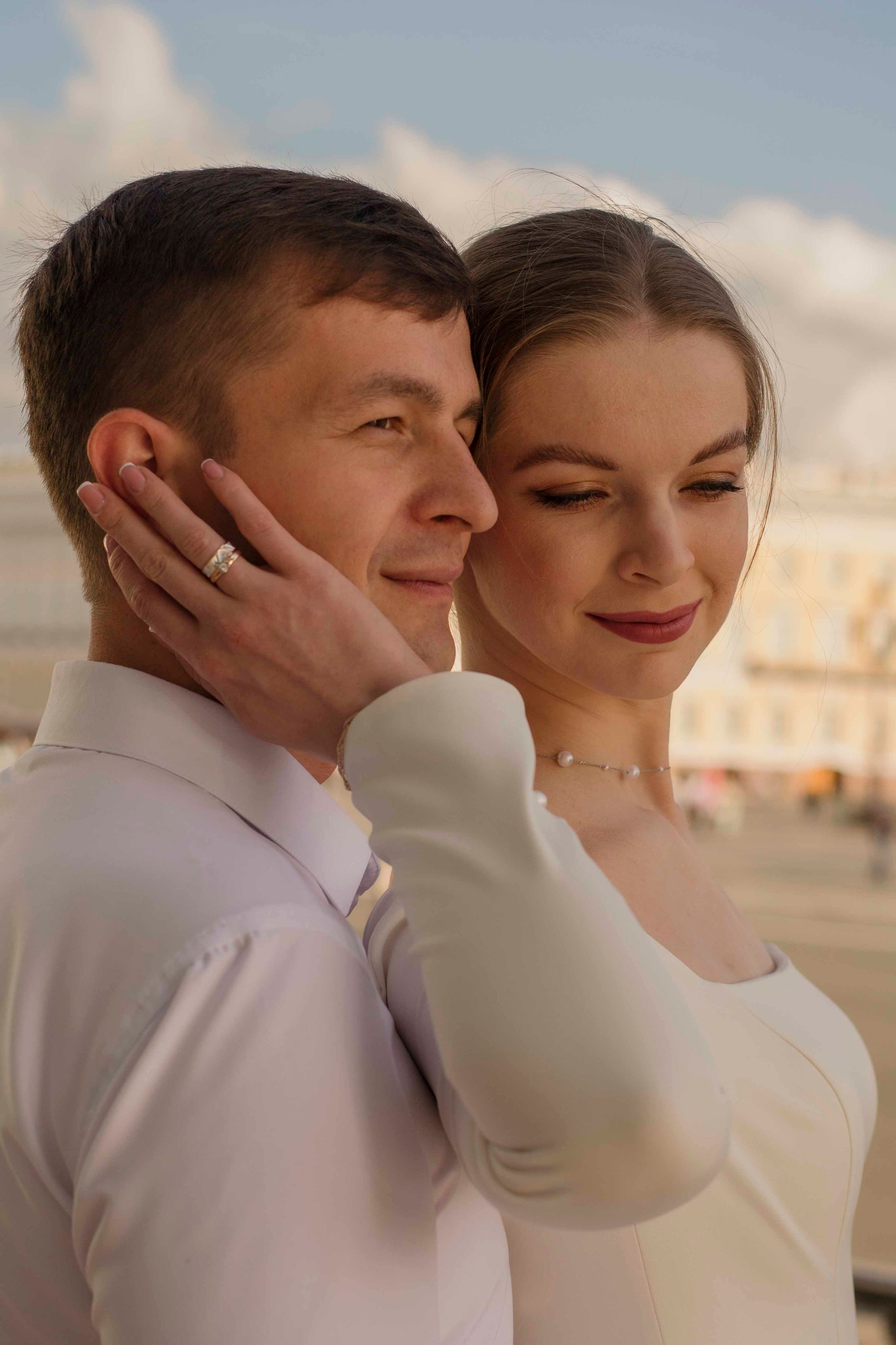 Сергей и Александра Плохих — прогулка 08.09.23 г. Главная