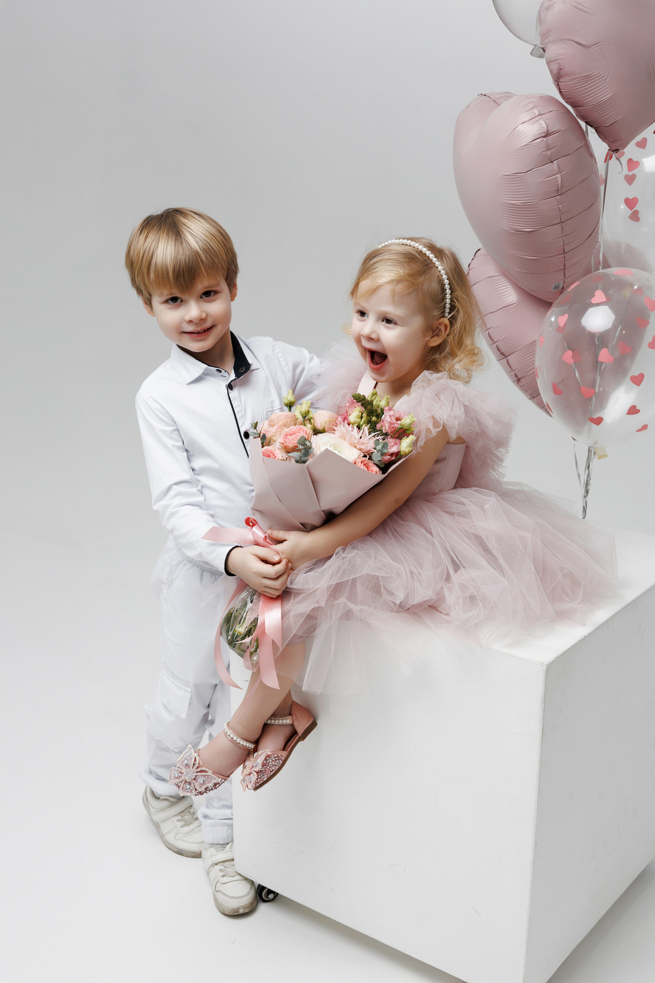 Съемка Дня Рождения Алисы в фотостудии CROSS-STUDIO зал IDEAL. Свадебный и семейный фотограф в Москве и МО Елена Агапова