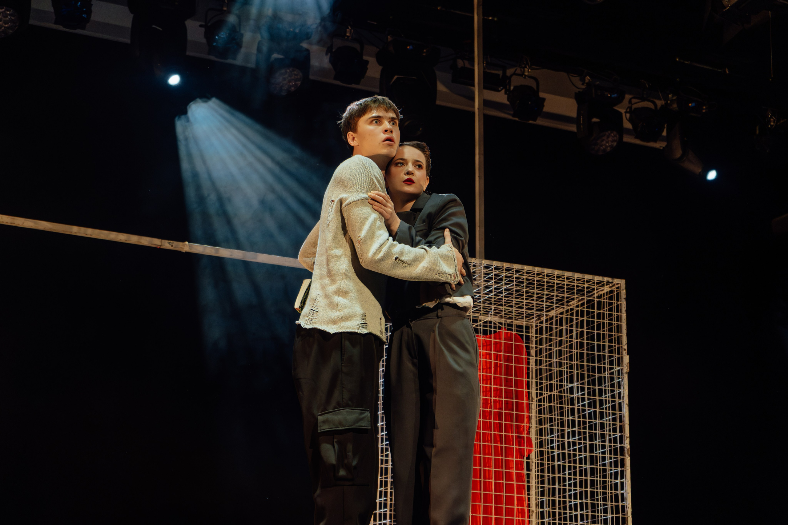 Сначала театр — театр с начала. «Дикарь». Никита Скрипник — ТЕАТР В СТИЛЕ ФЭШН