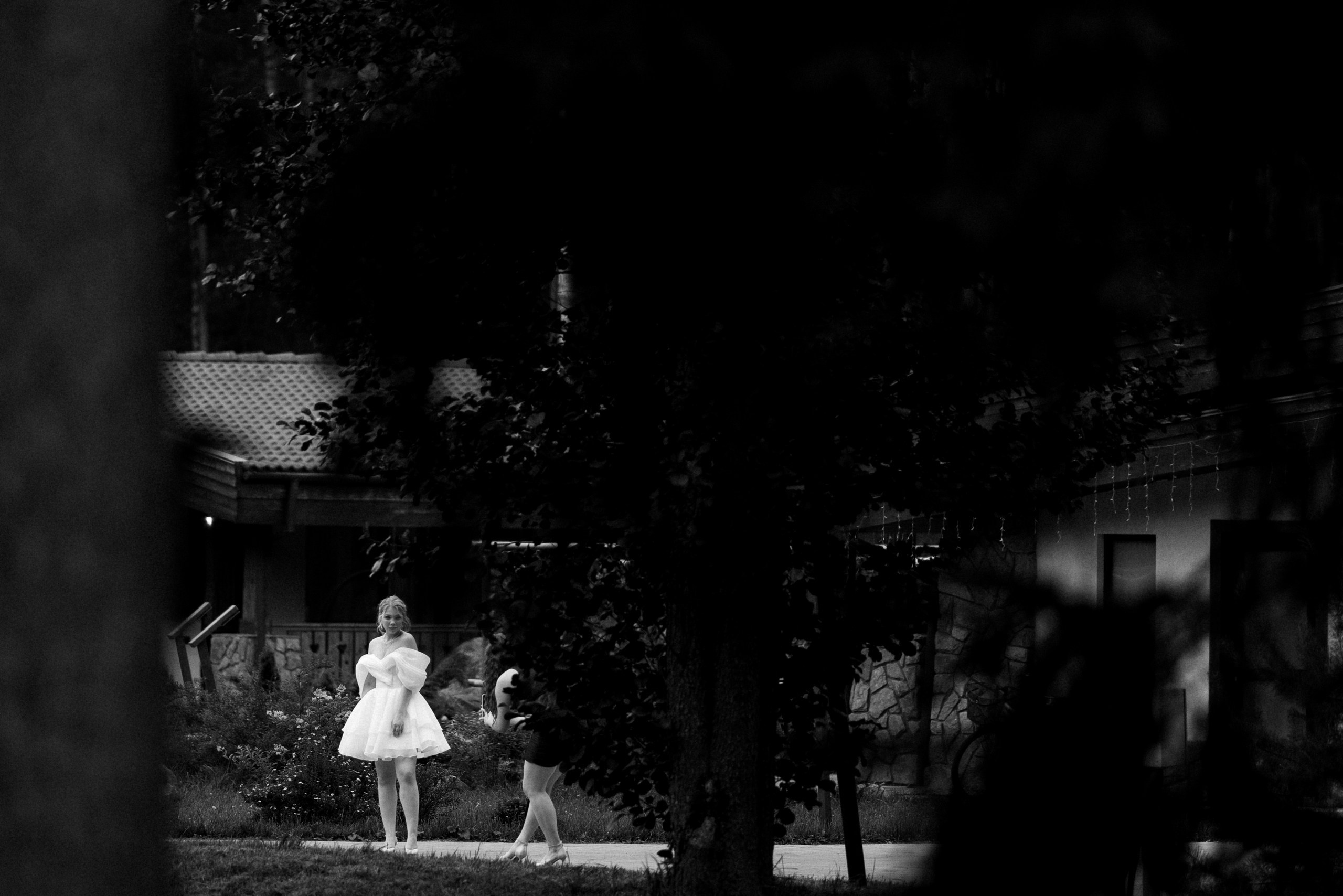 Свадьба под шёпот деревьев. Свадебный и семейный фотограф в Твери, Москве, Санкт-Петербурге