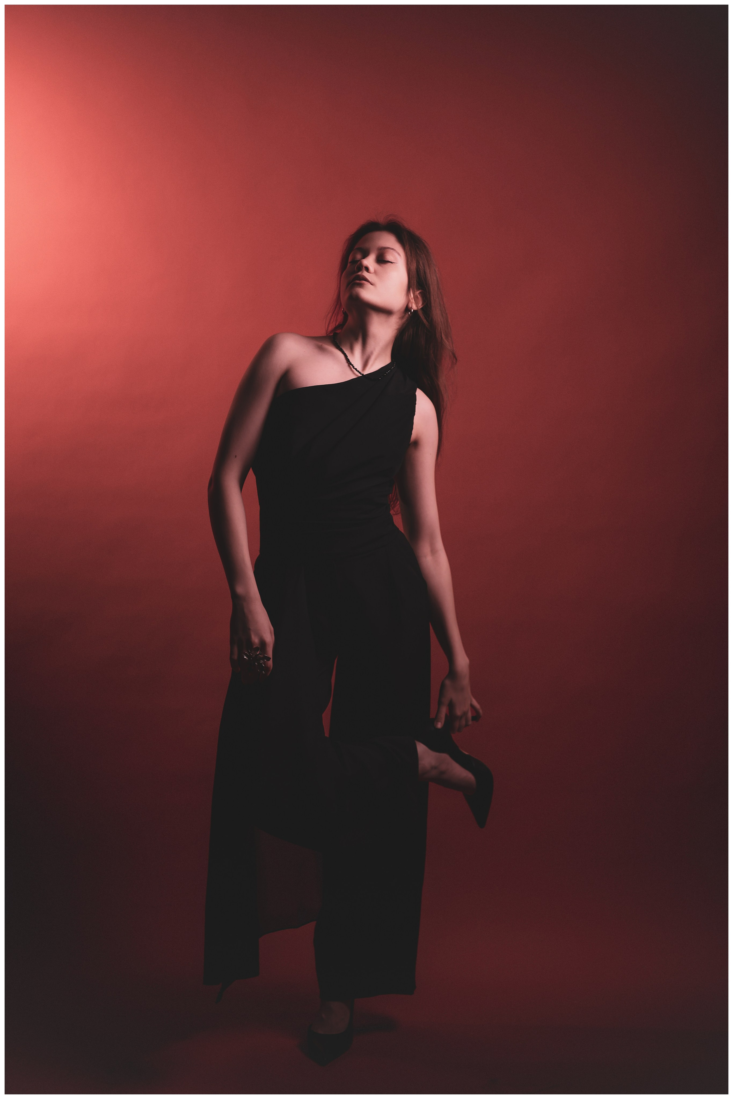 Виктория. Портретный фотограф в Орле. Готовые фото за 3 дня! Помощь в позировании. Советы по организации